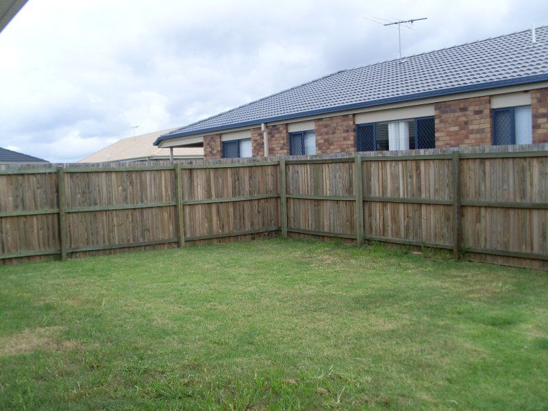 60 Lake Manchester Street, Logan Reserve, QLD 4133