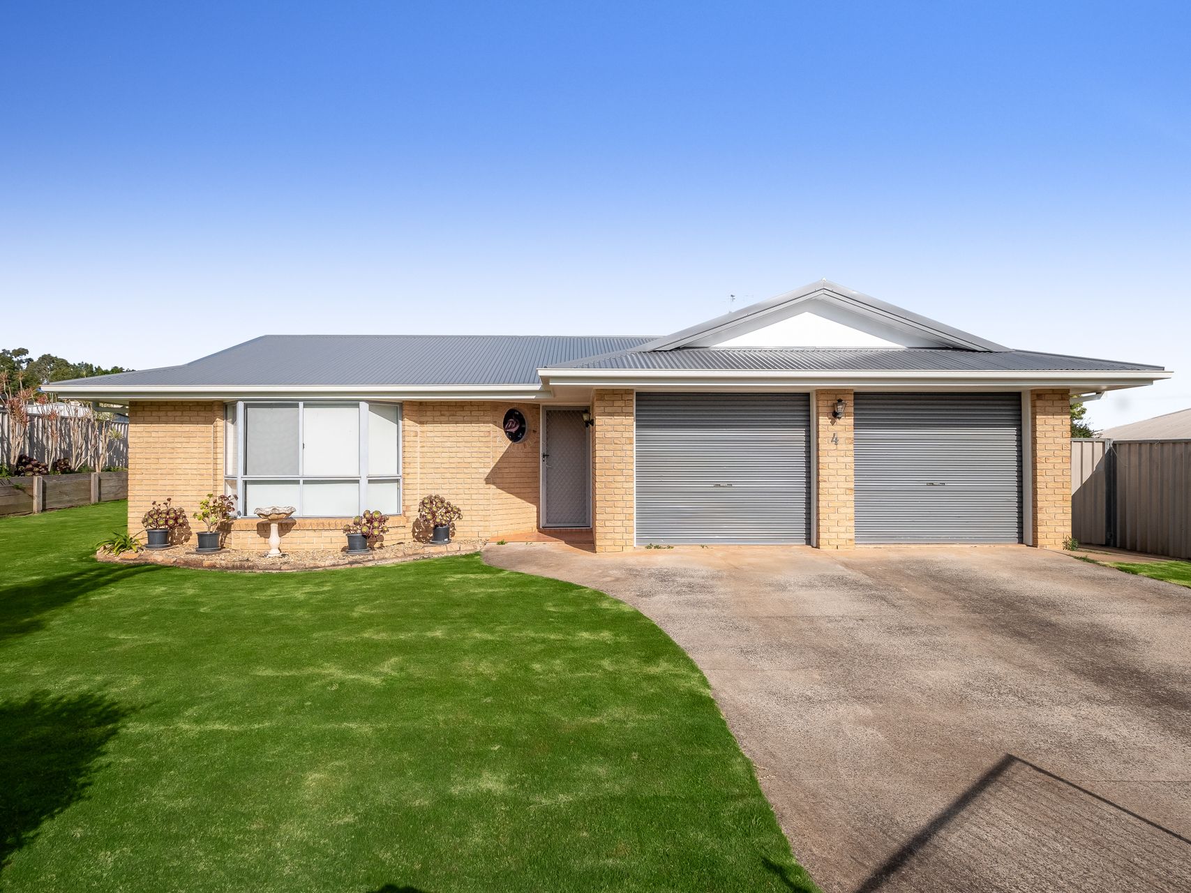 4 Nimrod Court, Wilsonton QLD 4350