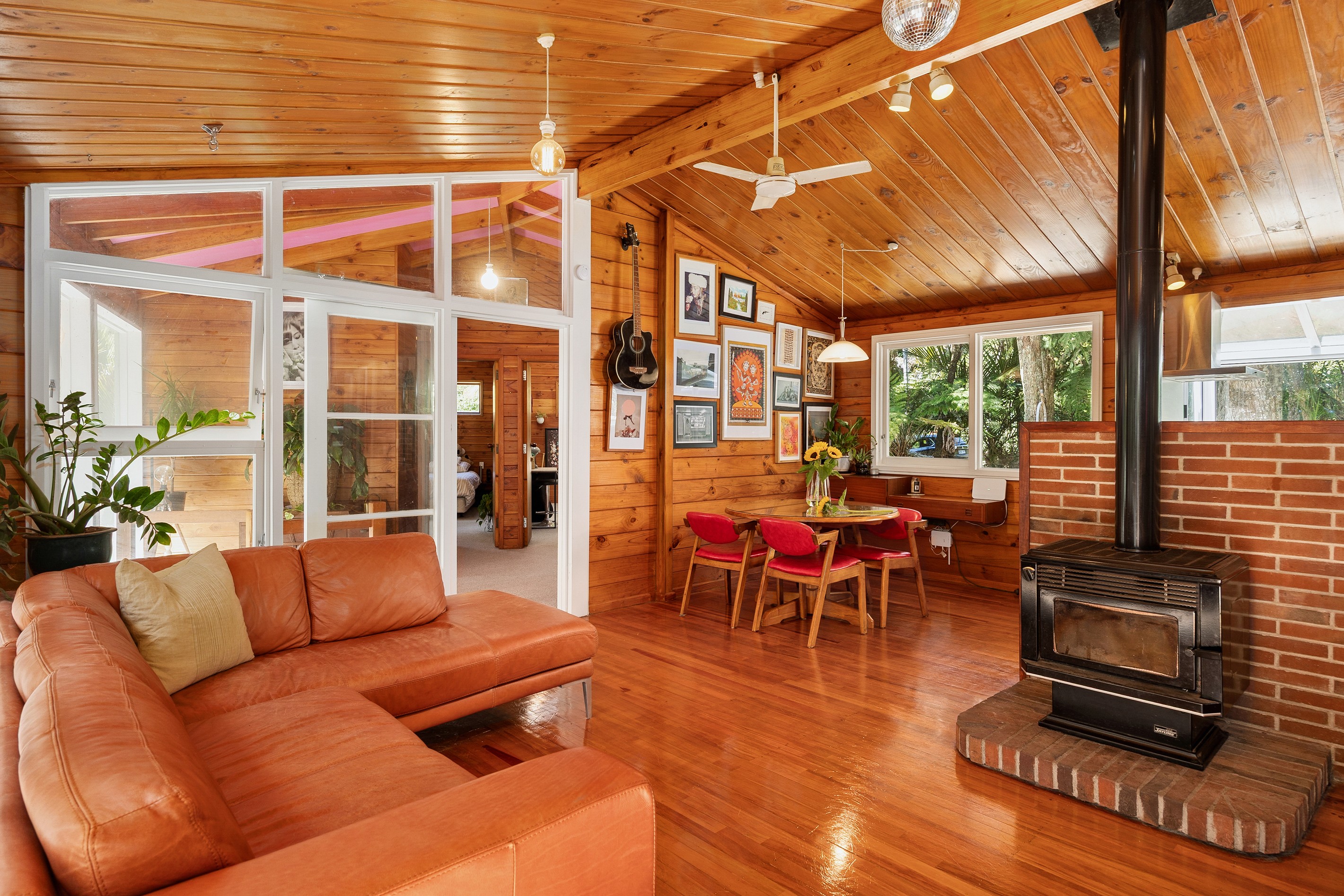 26 Sylvan Valley Avenue, Titirangi, Waitakere City