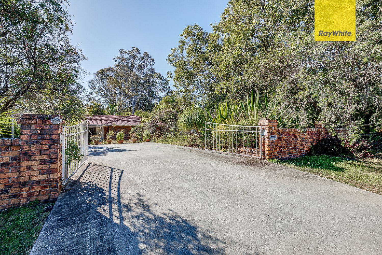 33 Paterson Road, Yatala, QLD 4207