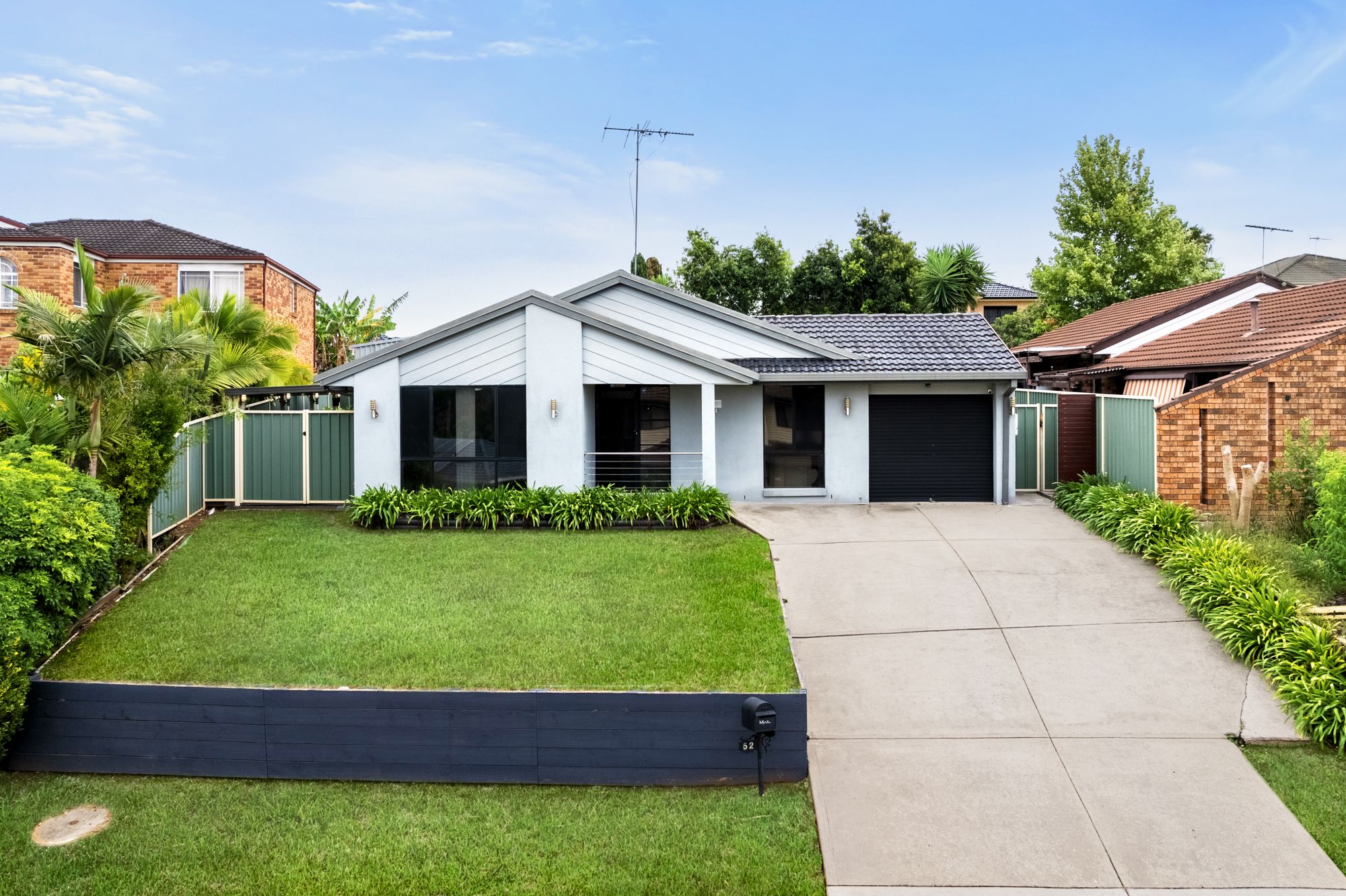 52 Haredale Street, Ambarvale NSW 2560