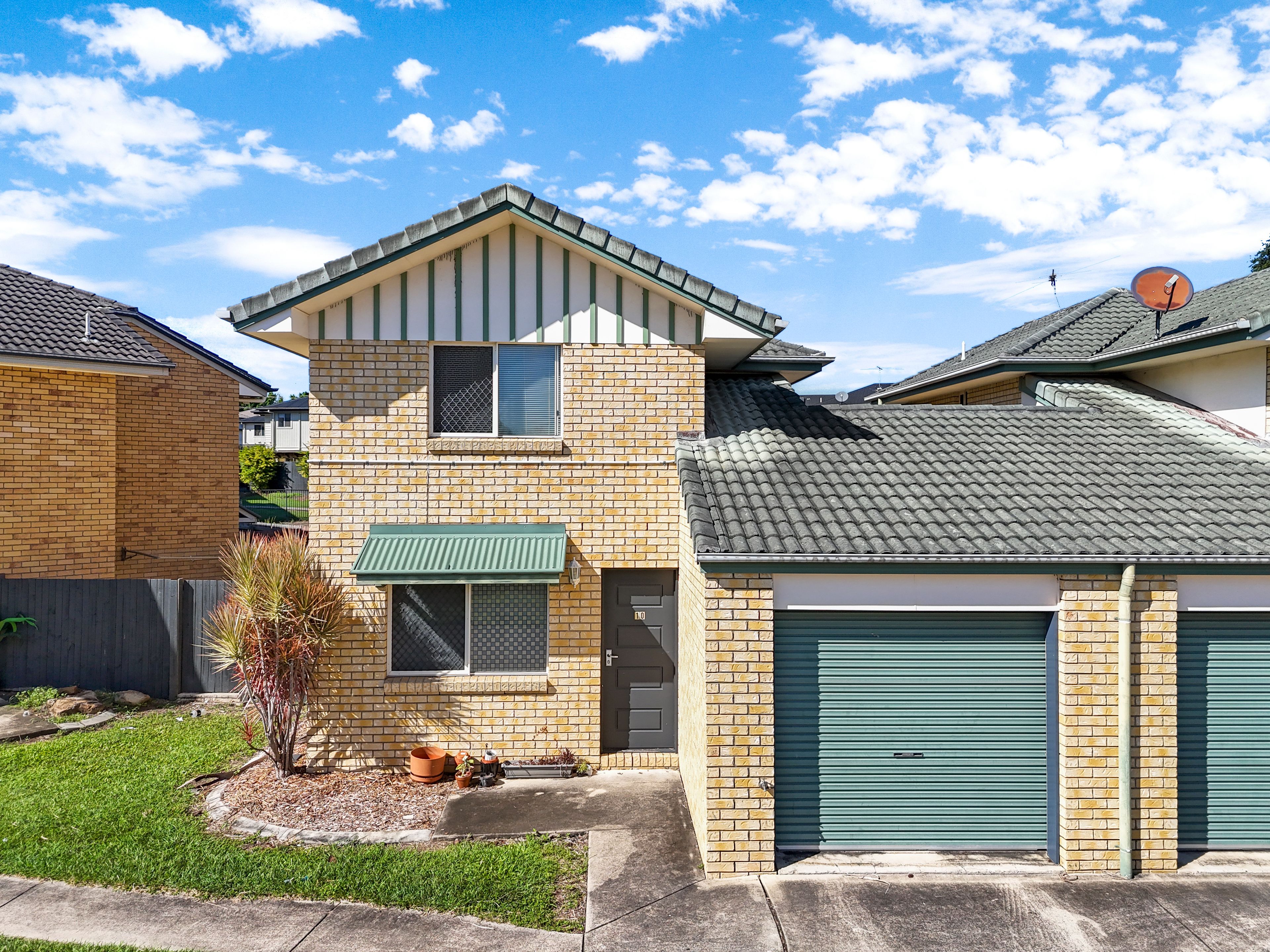266-284 Henty Drive, Redbank Plains QLD 4301
