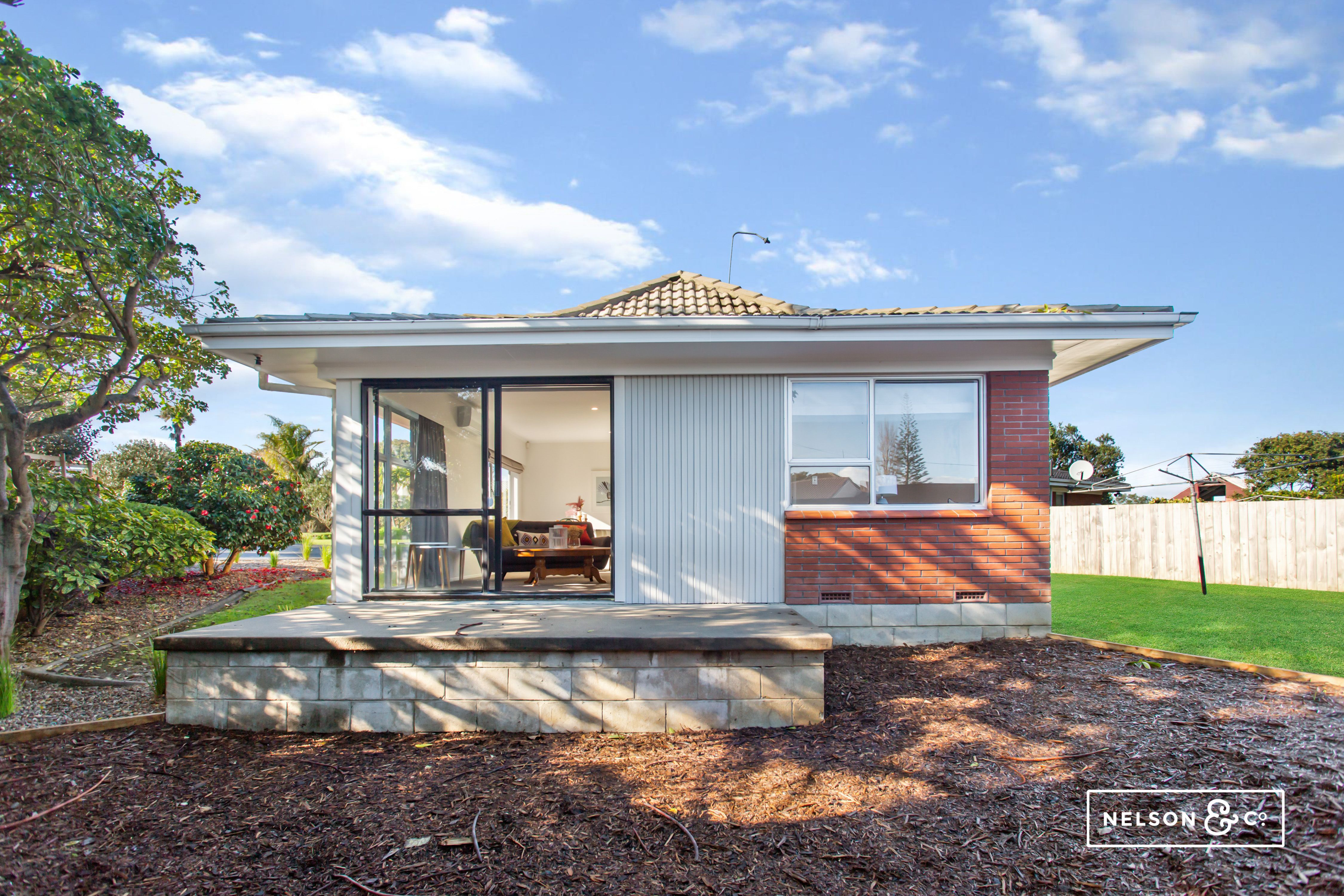 2/551A Weymouth Road, Manurewa, Manukau City
