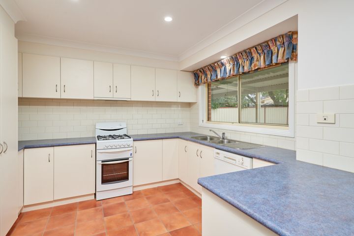20 Hart Street, Junee, NSW 2663