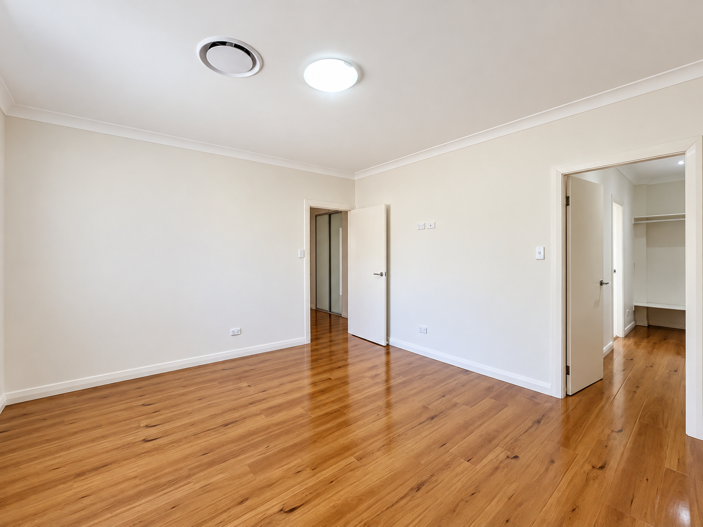 1/59 Iberia Street — photo 5 of 8