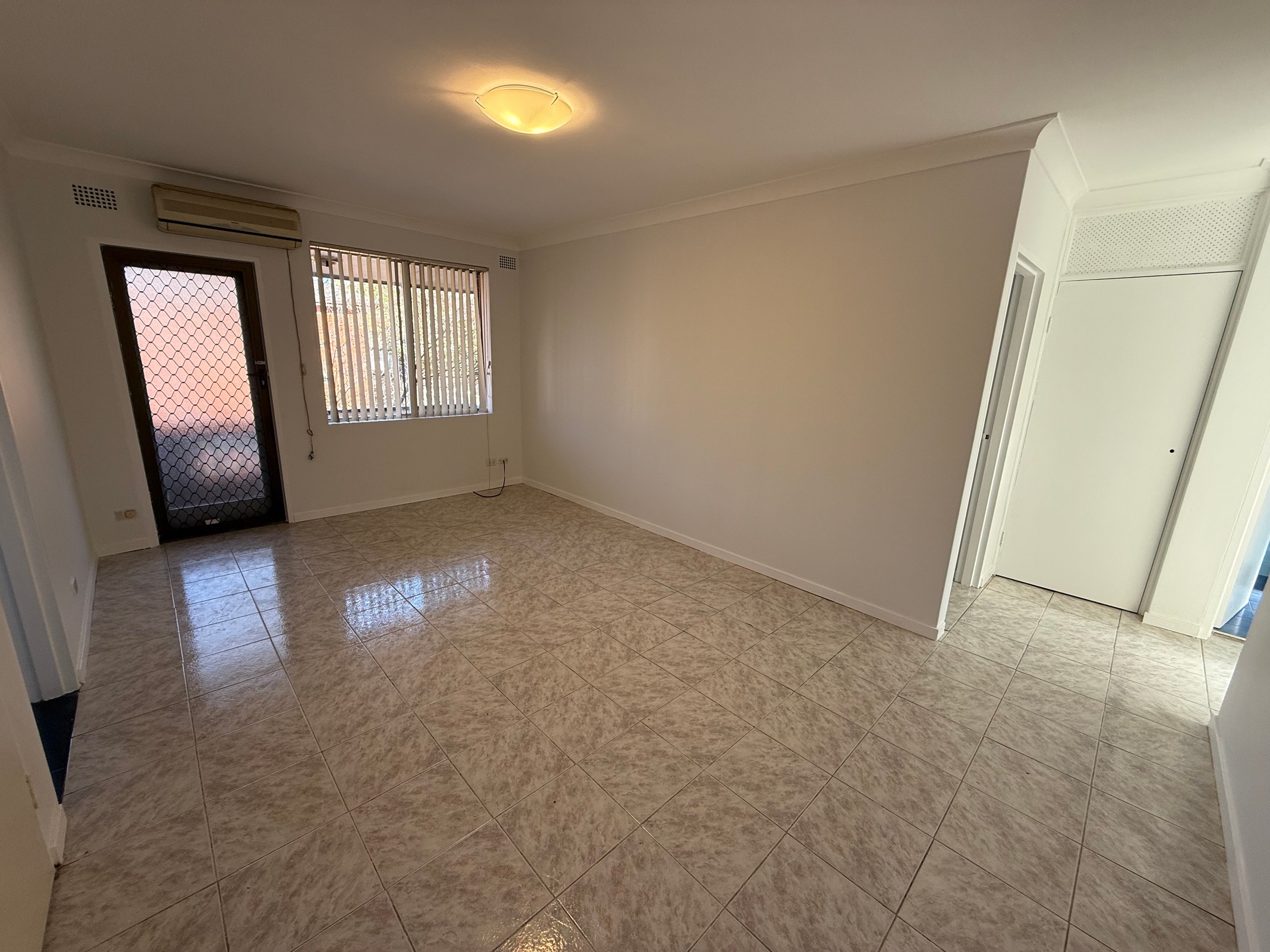 8/2 Fairmount Street, Lakemba, NSW 2195