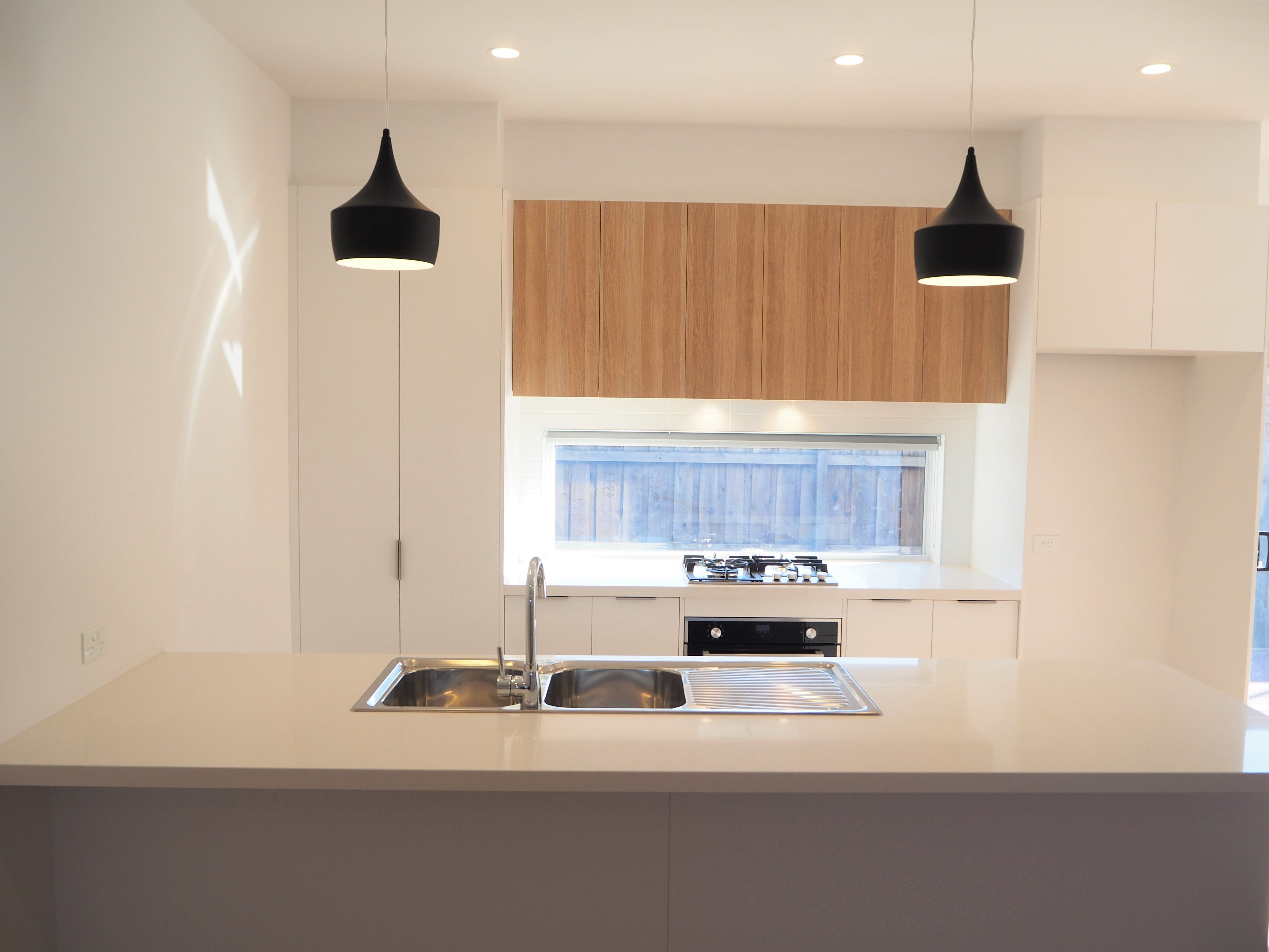 2/5 Daleglen Street, Reservoir, VIC 3073