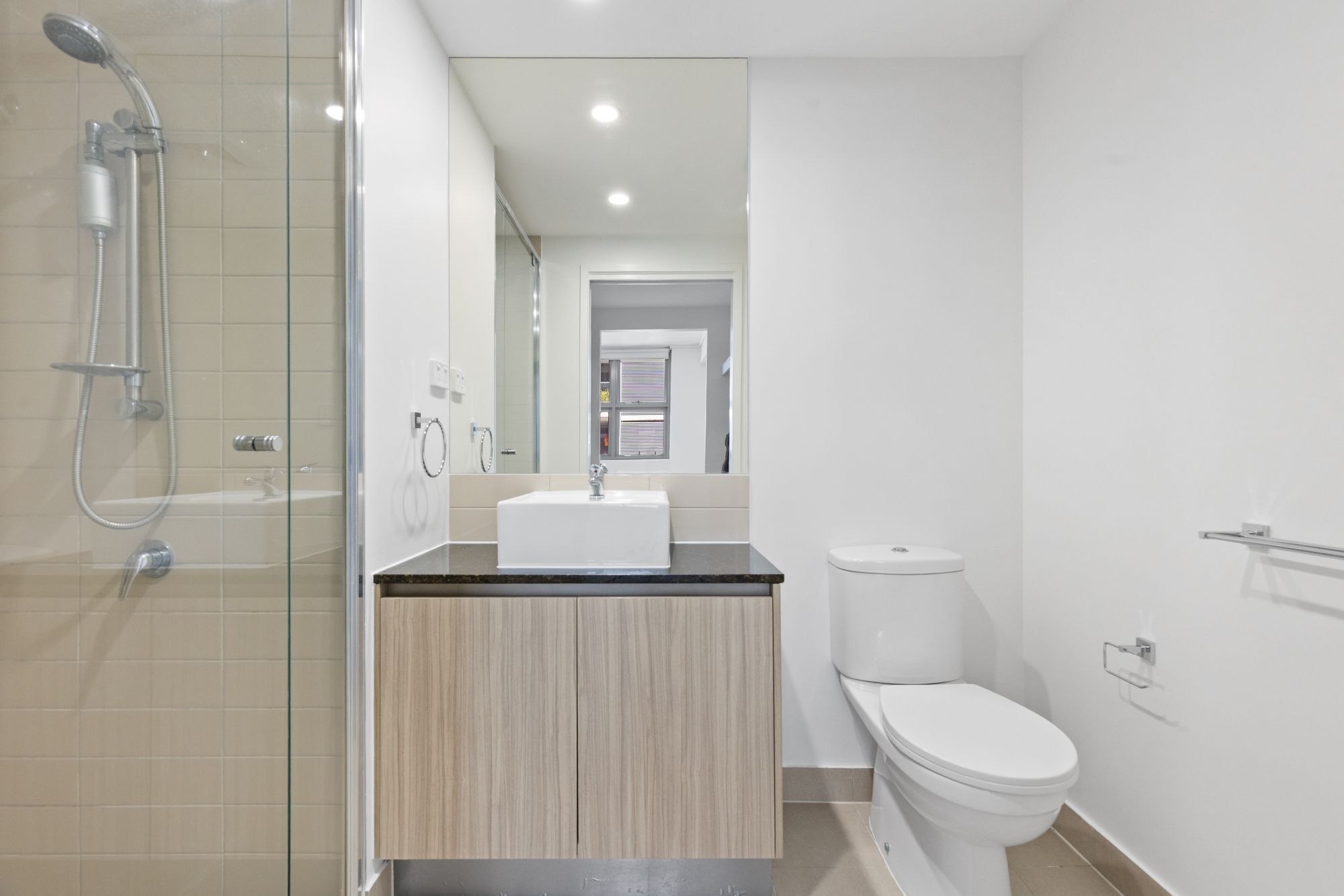 2411/42 Laver Drive — photo 13 of 22