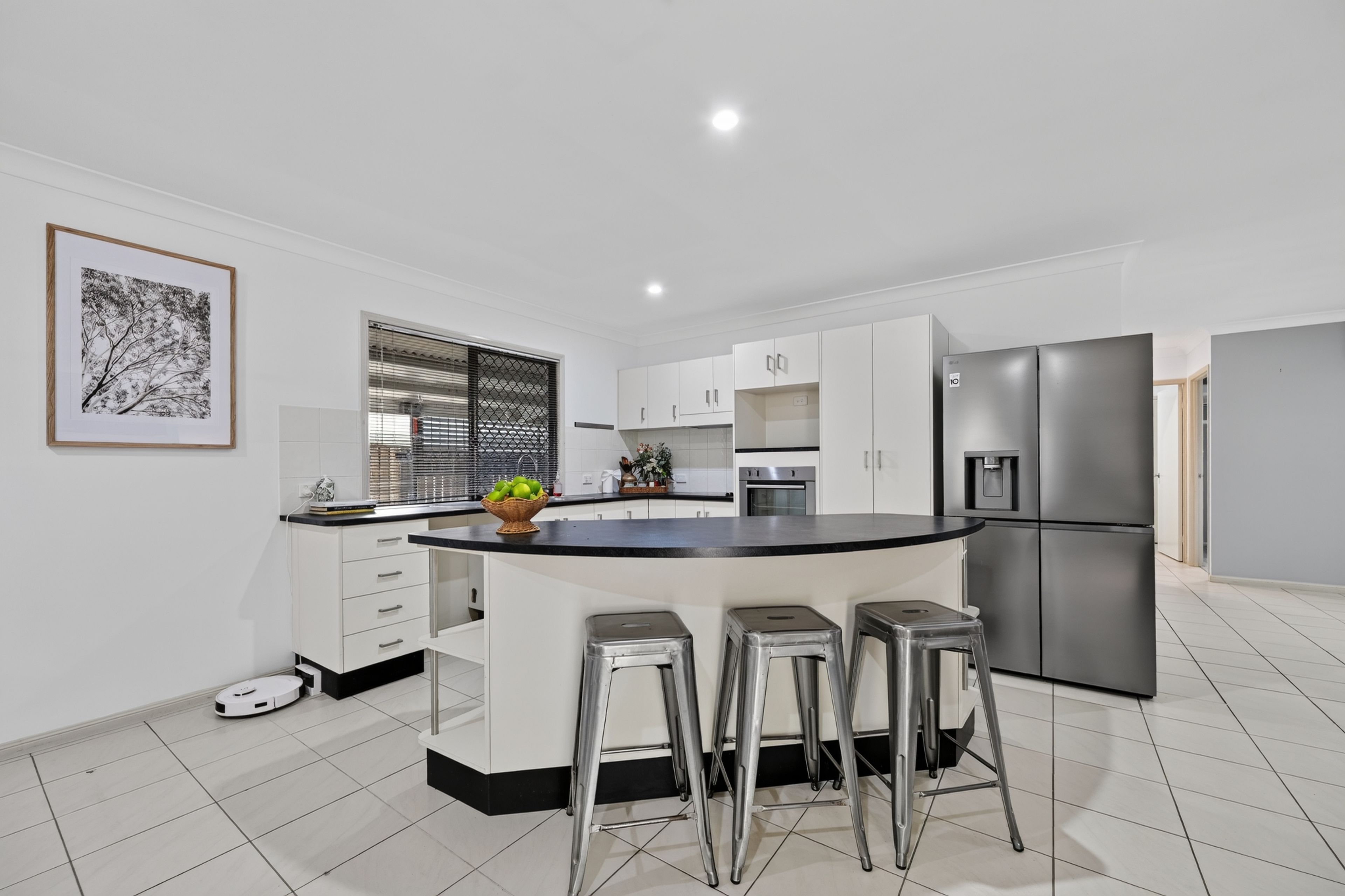 6 Henning Court, Bushland Beach, QLD 4818