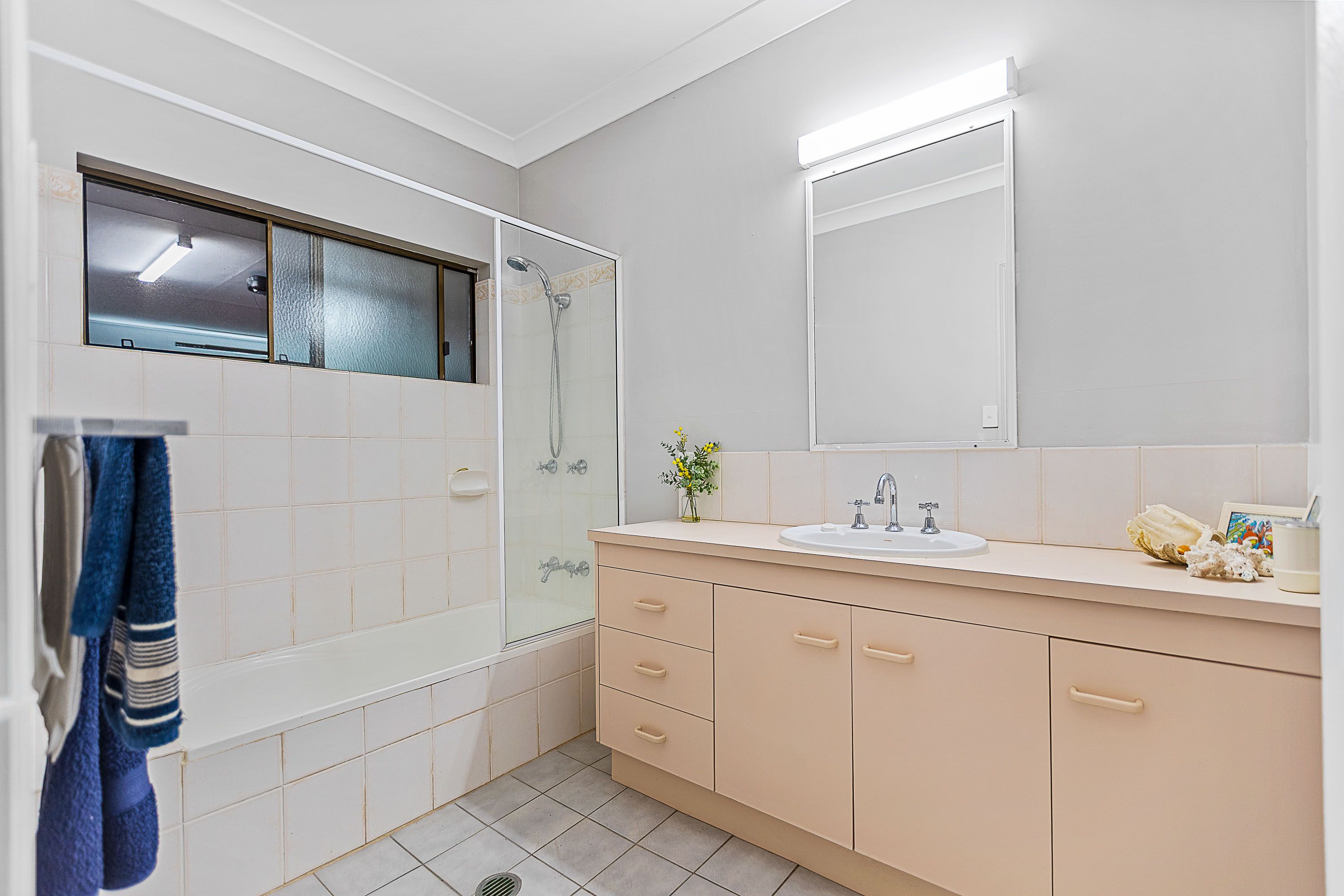 17 Bangalow Place — photo 14 of 27