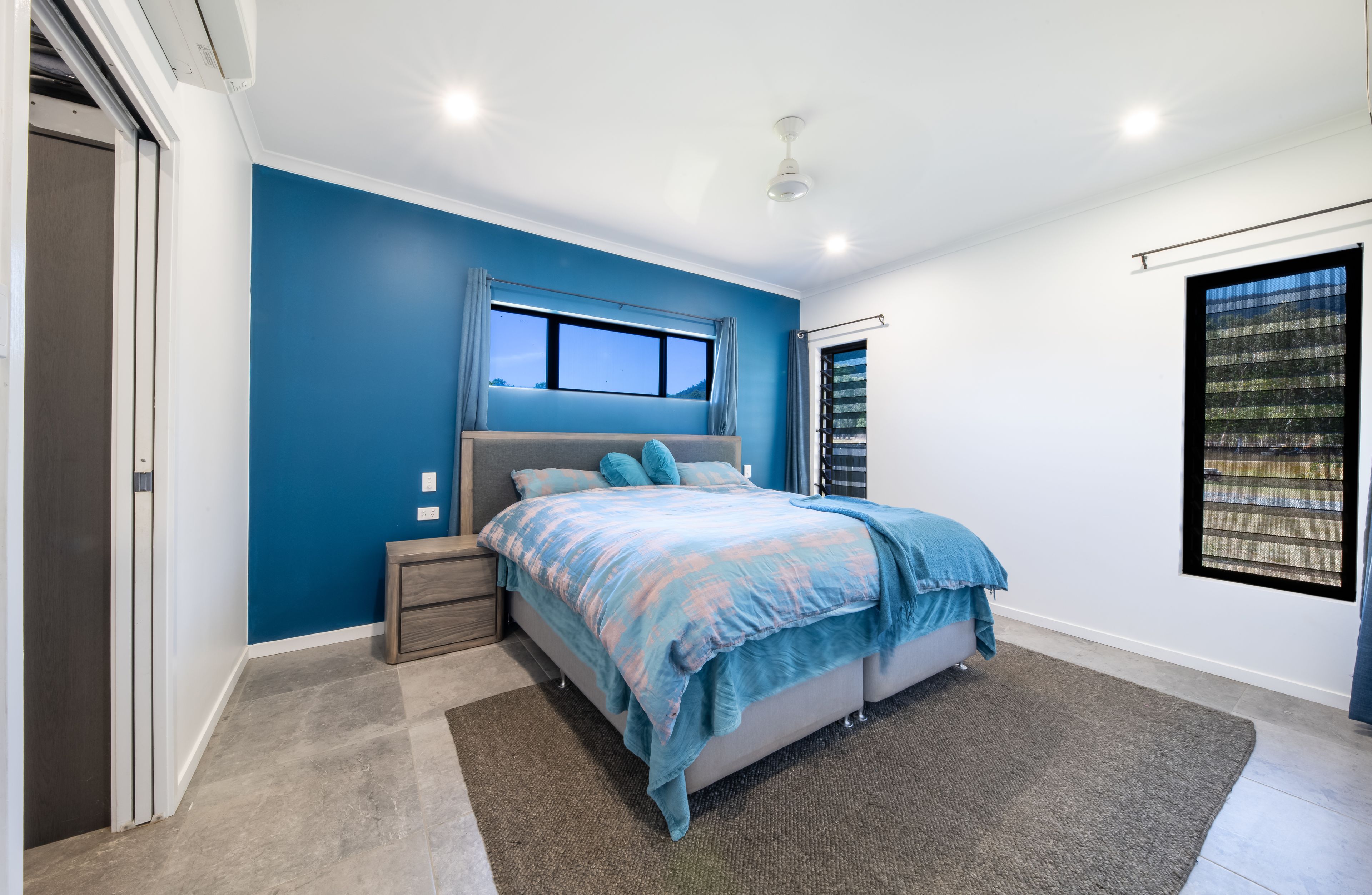 717 Dingo Beach Road — photo 10 of 28
