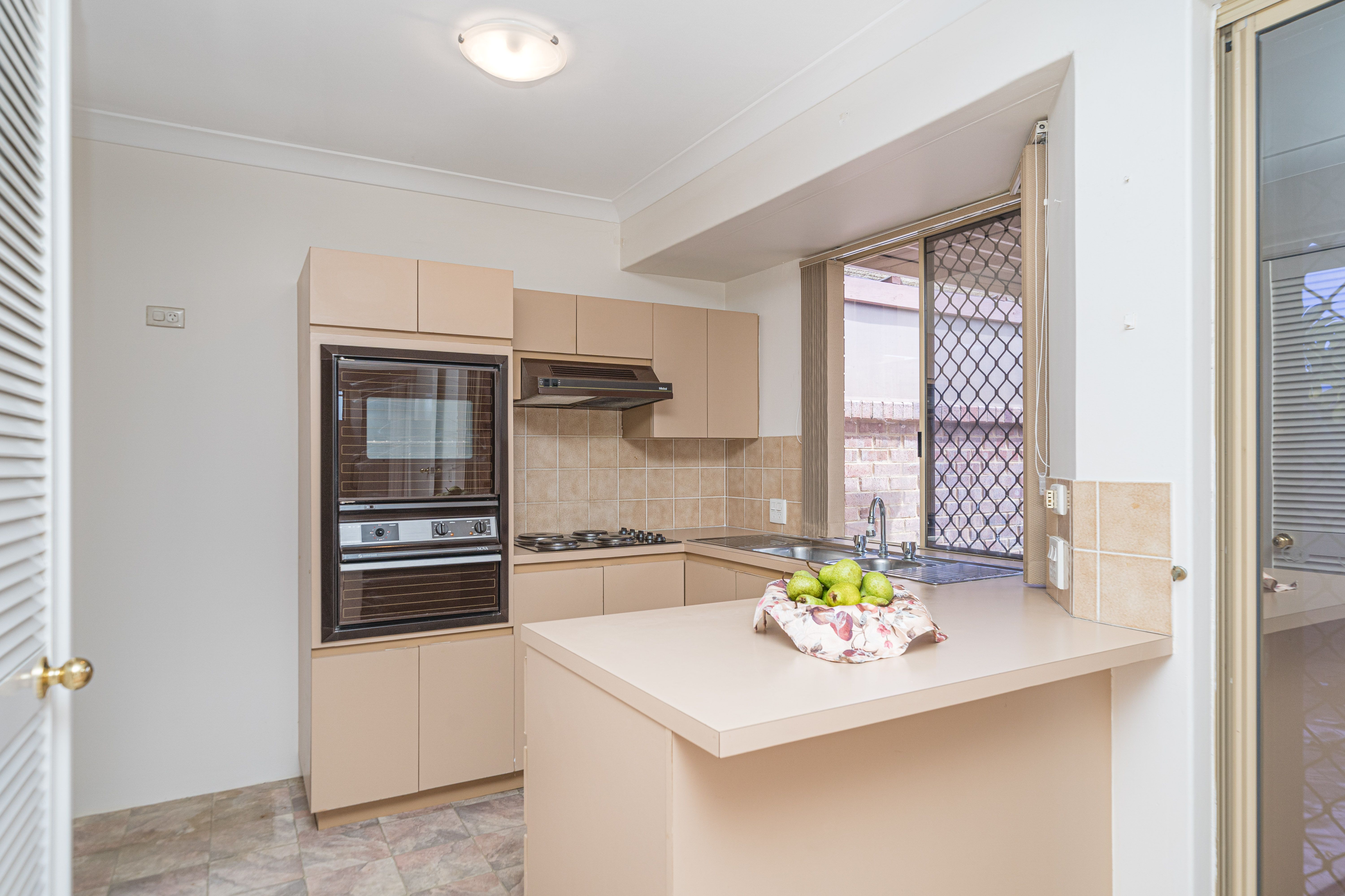 6/7 Harman Road, Sorrento, WA 6020