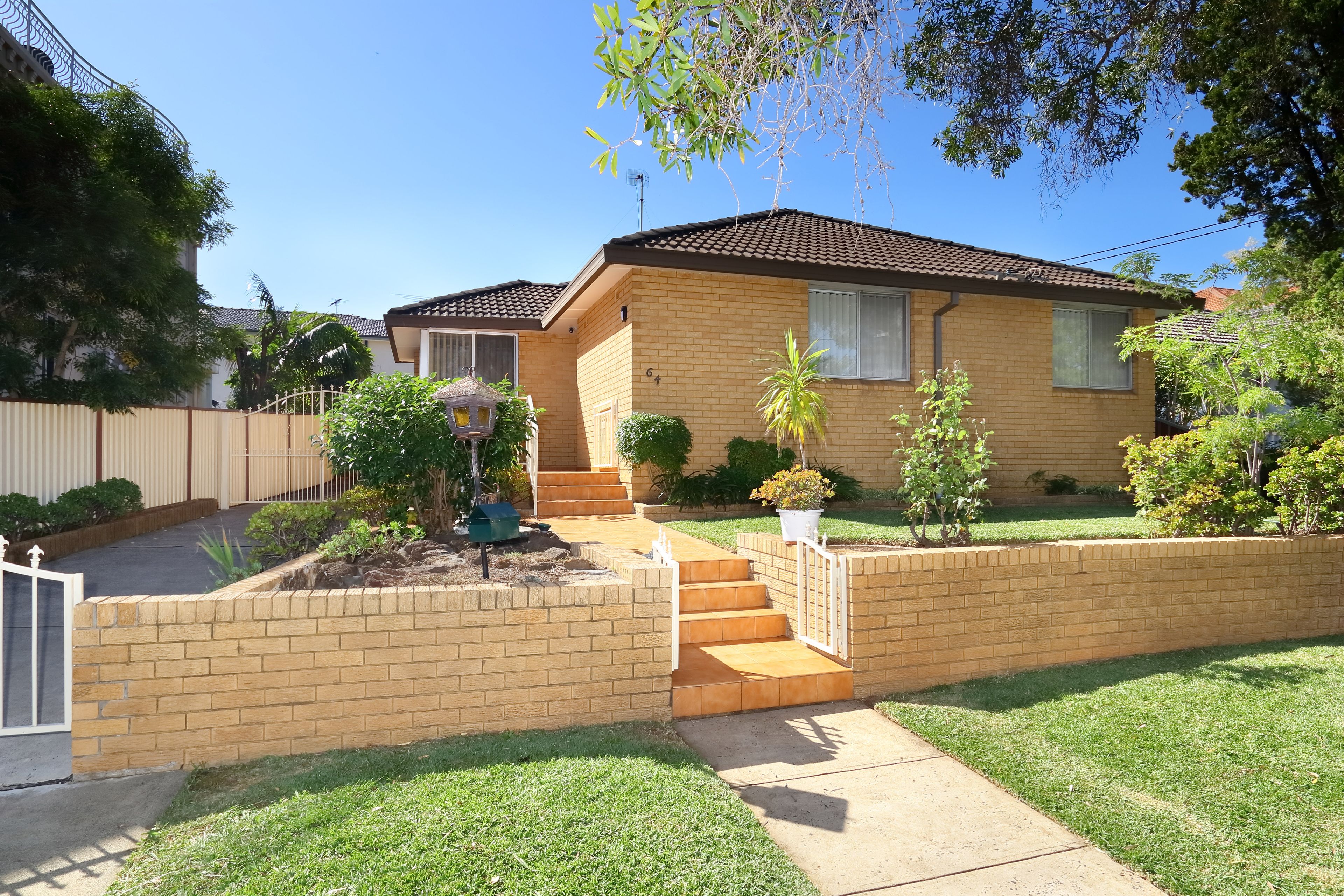 64 Emily Street, Hurstville NSW 2220