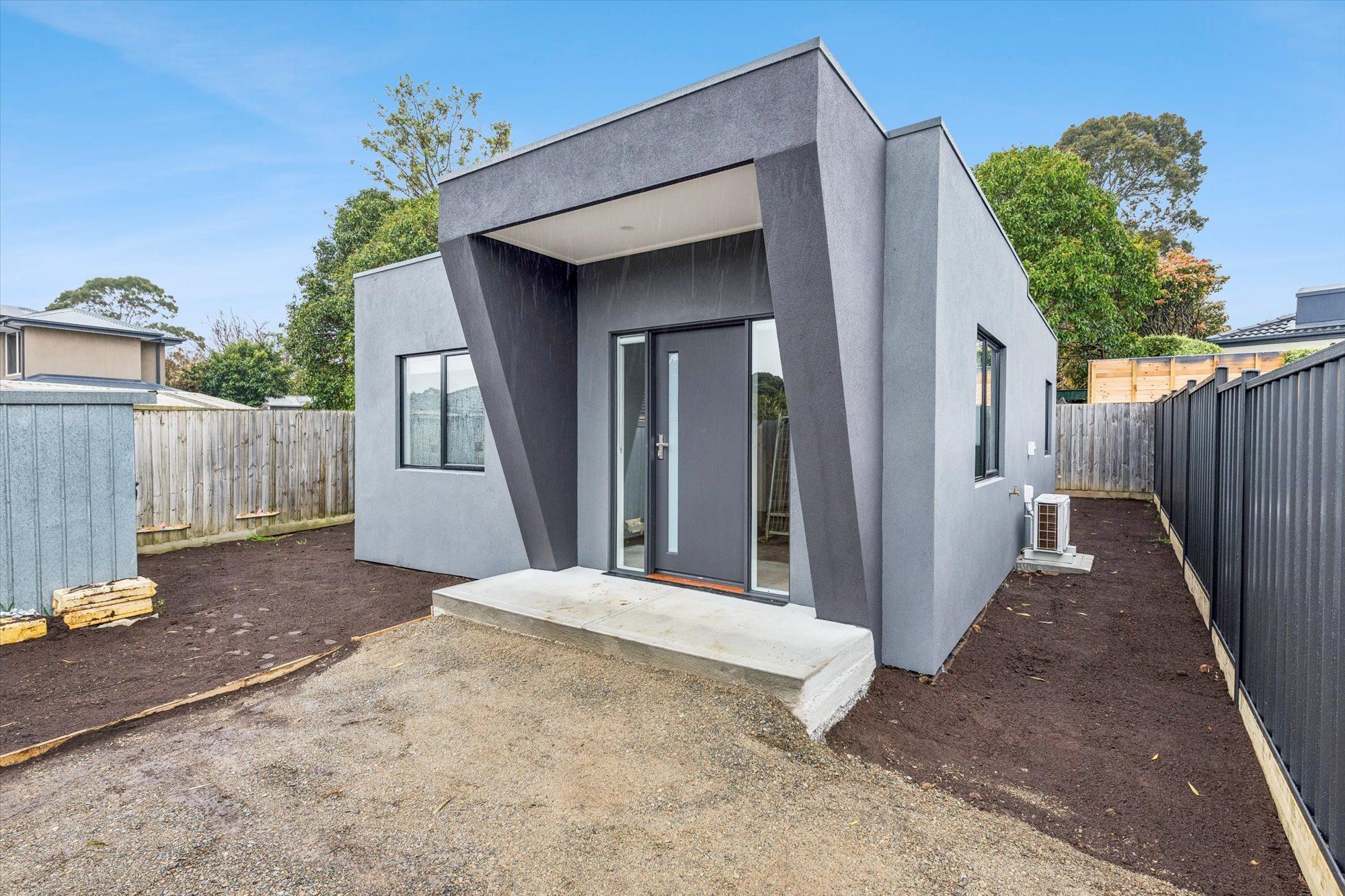2/9 Lumeah Crescent — photo from Ray White Ferntree Gully