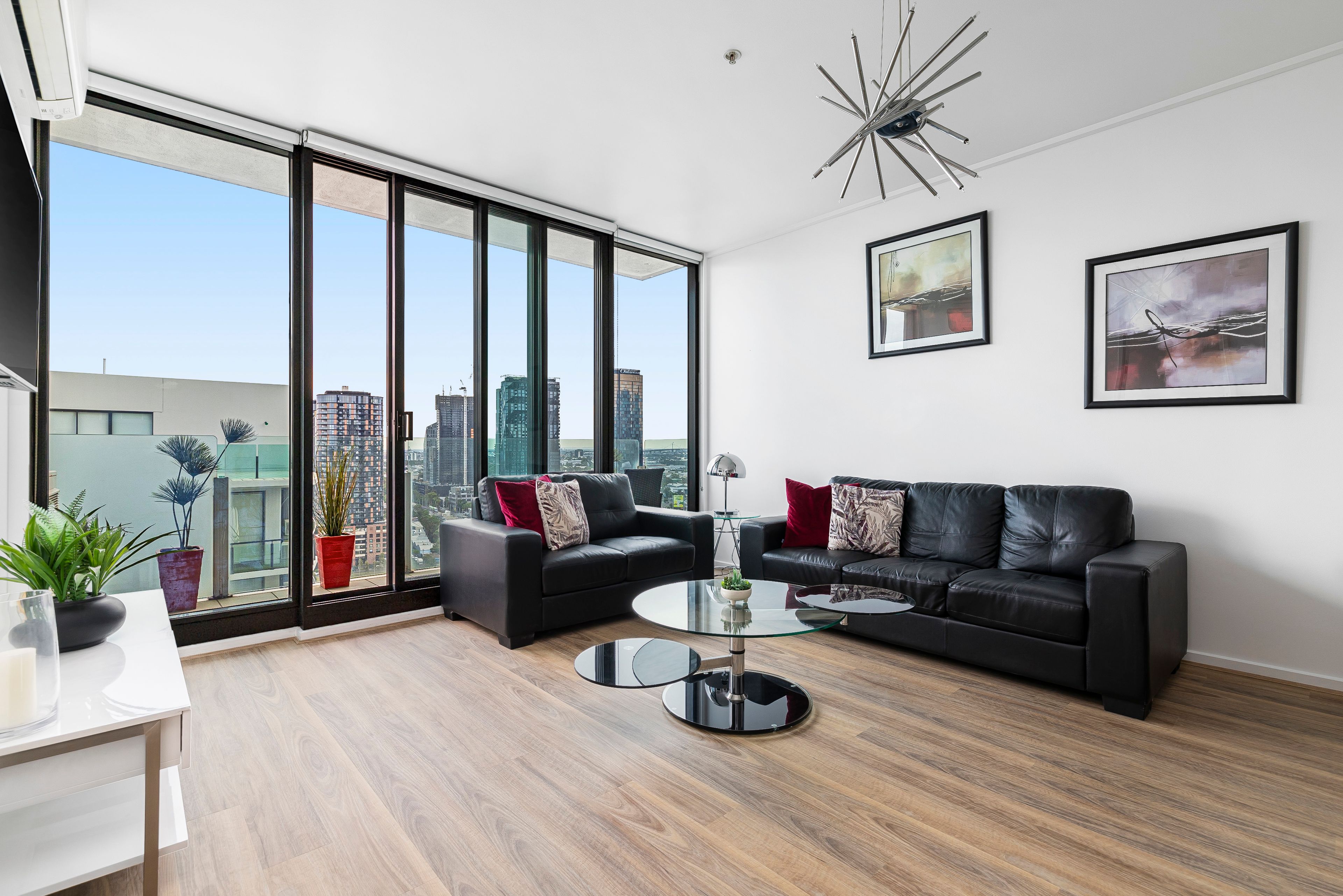 217/83 Whiteman Street, Southbank, VIC 3006