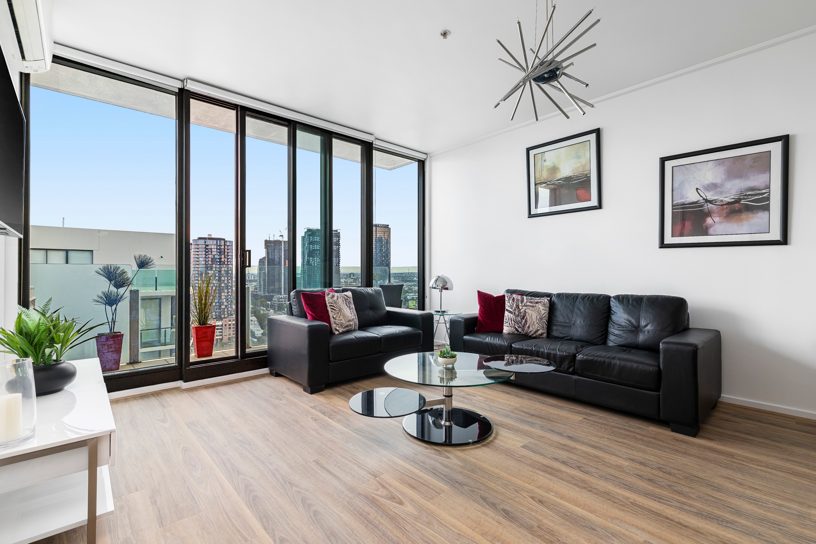217/83 Whiteman Street, Southbank, VIC 3006