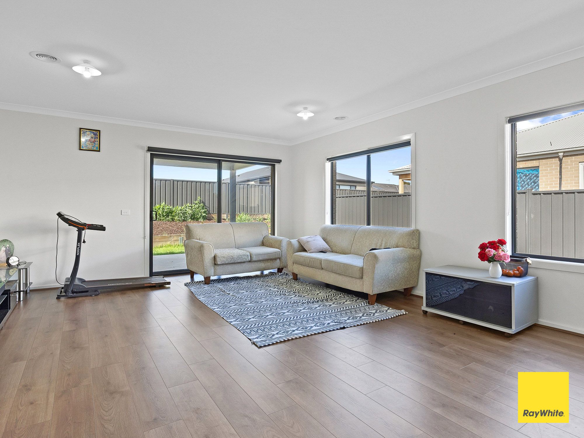 4 Pederson Drive — photo 2 of 6