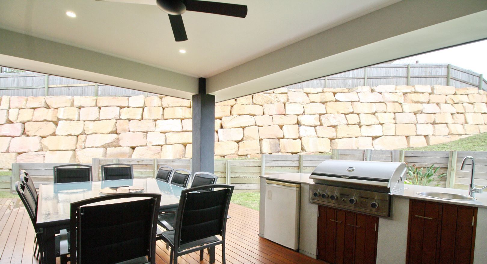 16 Mellor Street — photo 17 of 21