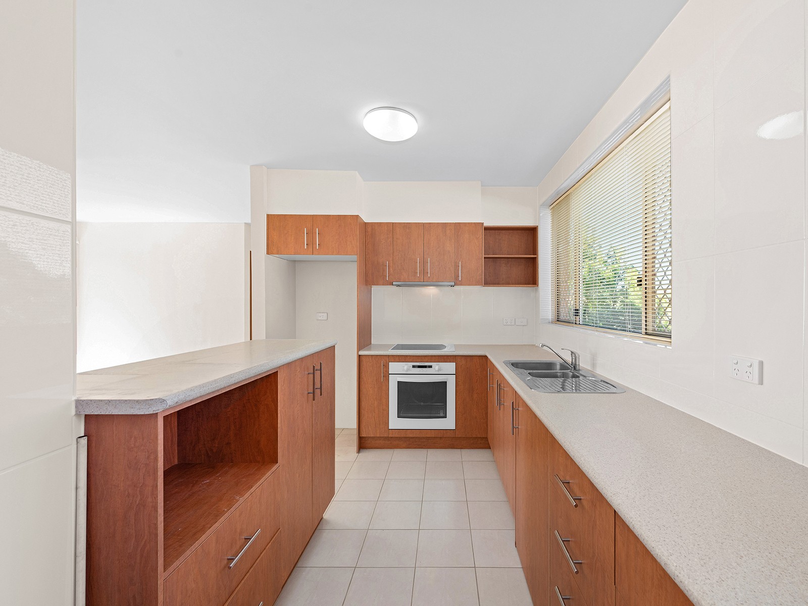 1/56 Pembroke Road, Coorparoo, QLD 4151