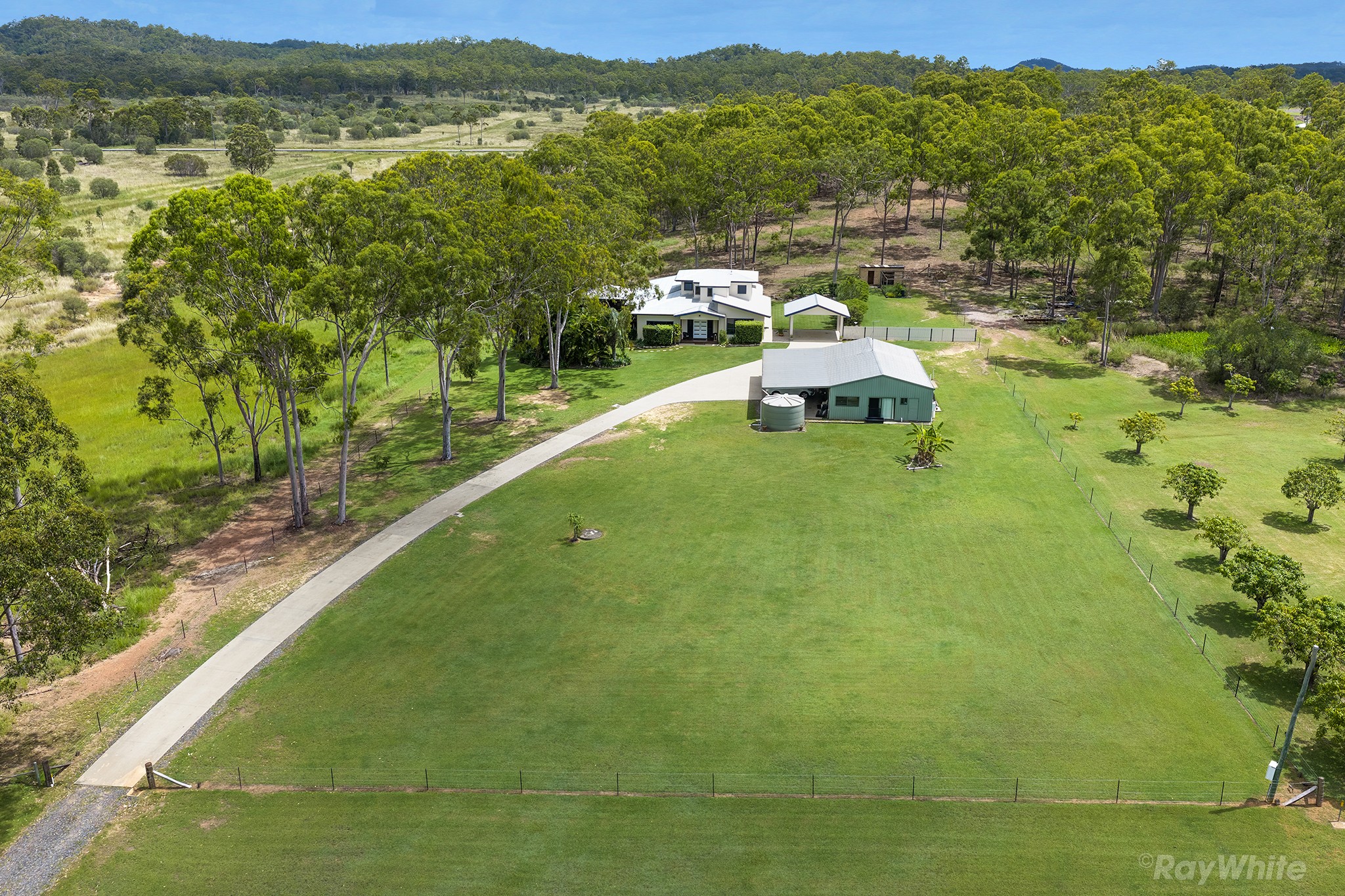 206 Awoonga Dam Road, Benaraby, QLD 4680