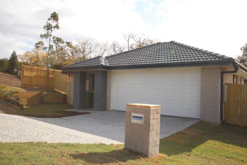2 Gordon Drive, Bellbird Park, QLD 4300