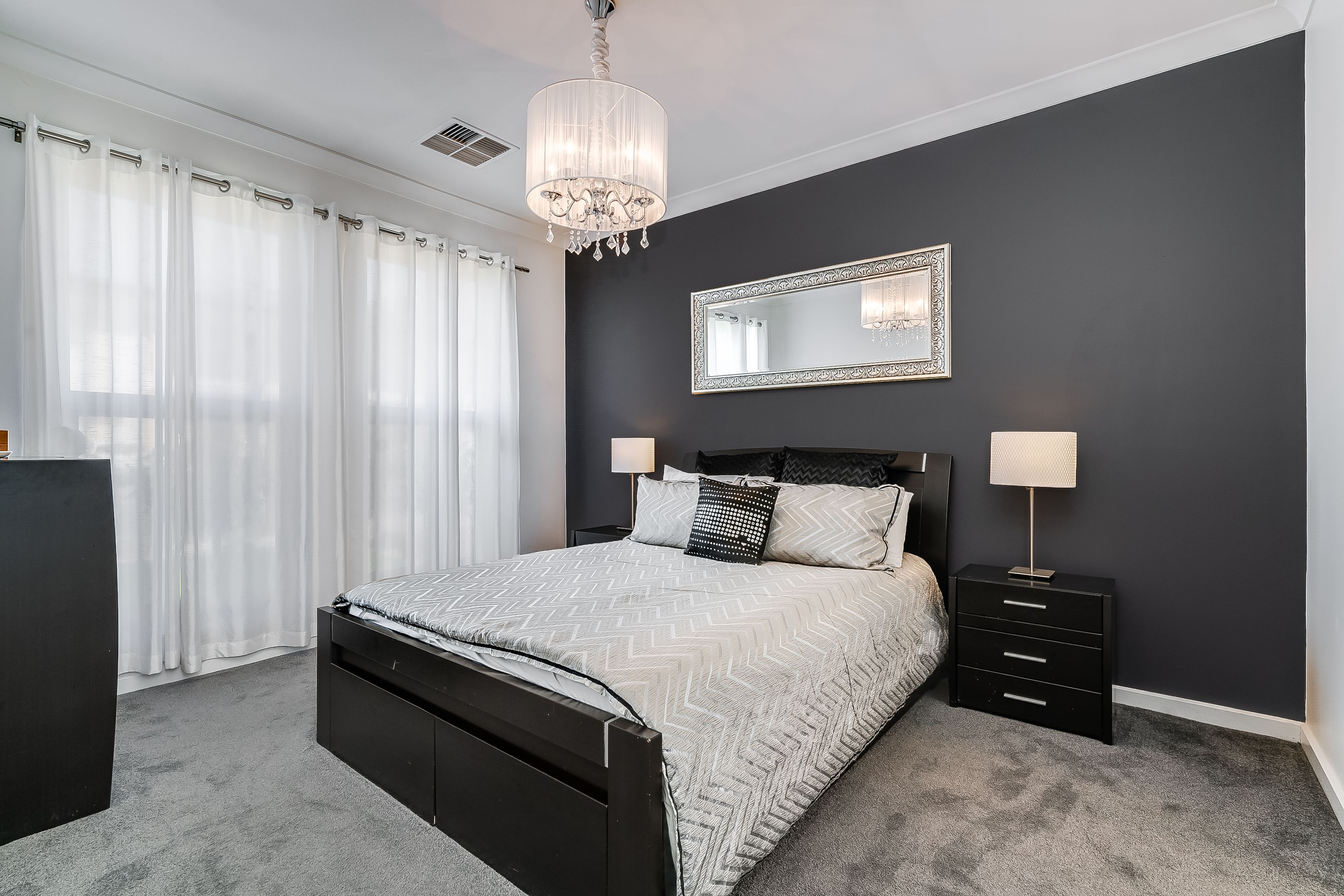 25 Broadford Crescent, Findon, SA 5023