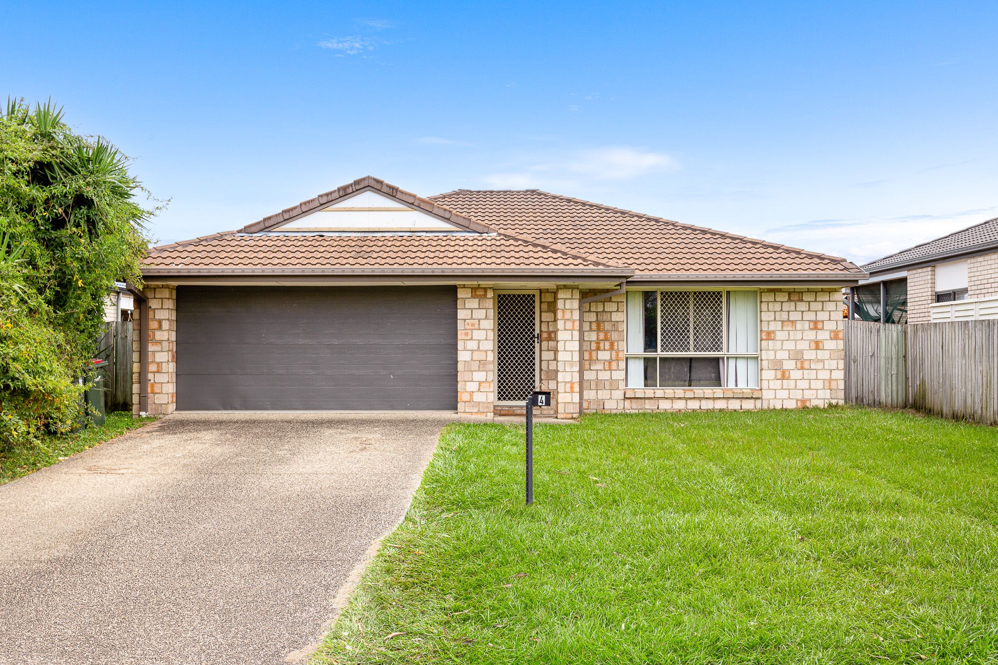 4 Fernbrook Drive, Morayfield QLD 4506