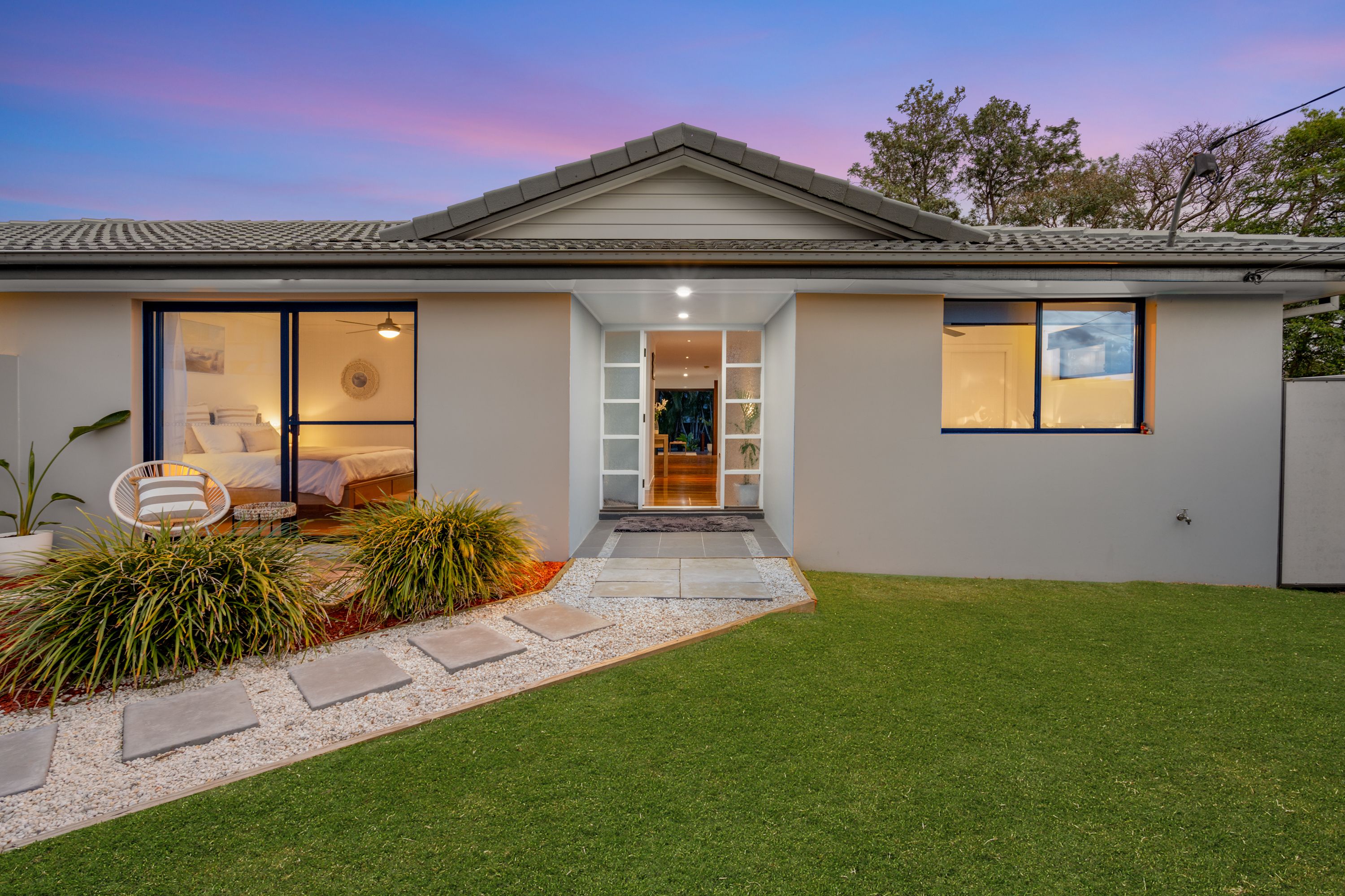 19 Vista Street, Elanora, QLD 4221