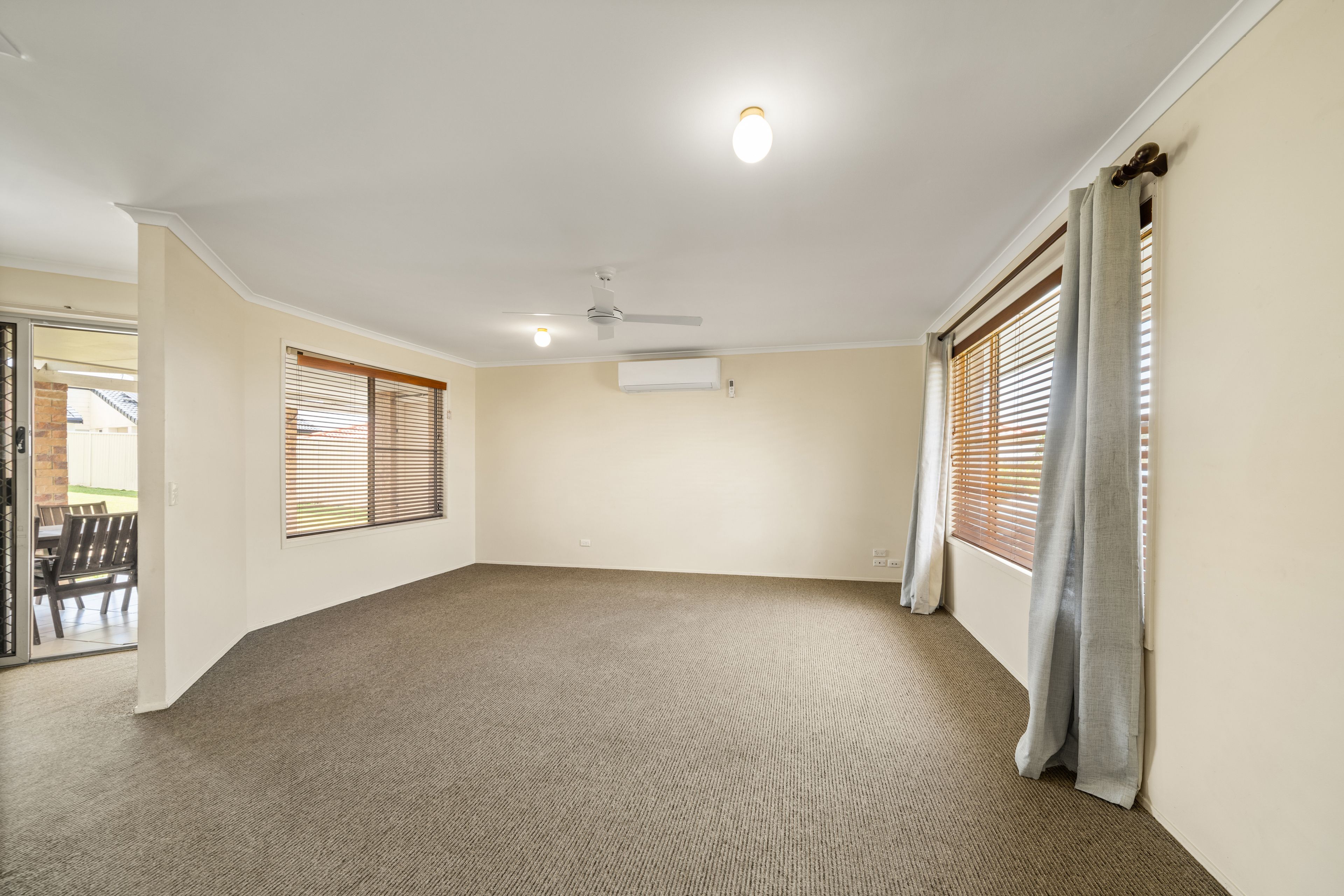 13 Quigan Terrace — photo 4 of 23