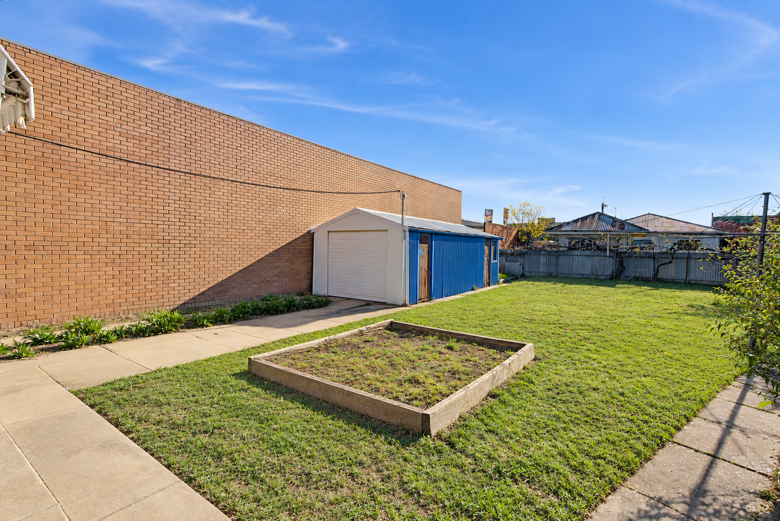 1085 Corella Street — photo 10 of 11