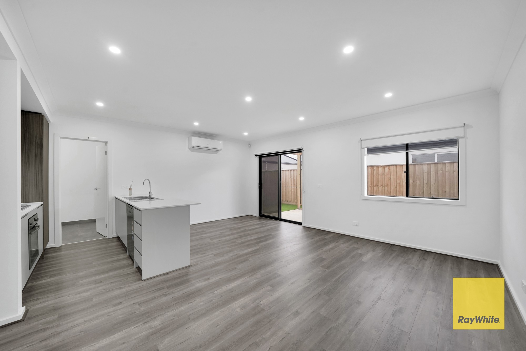 26 Sicily Avenue, DEANSIDE, VIC 3336