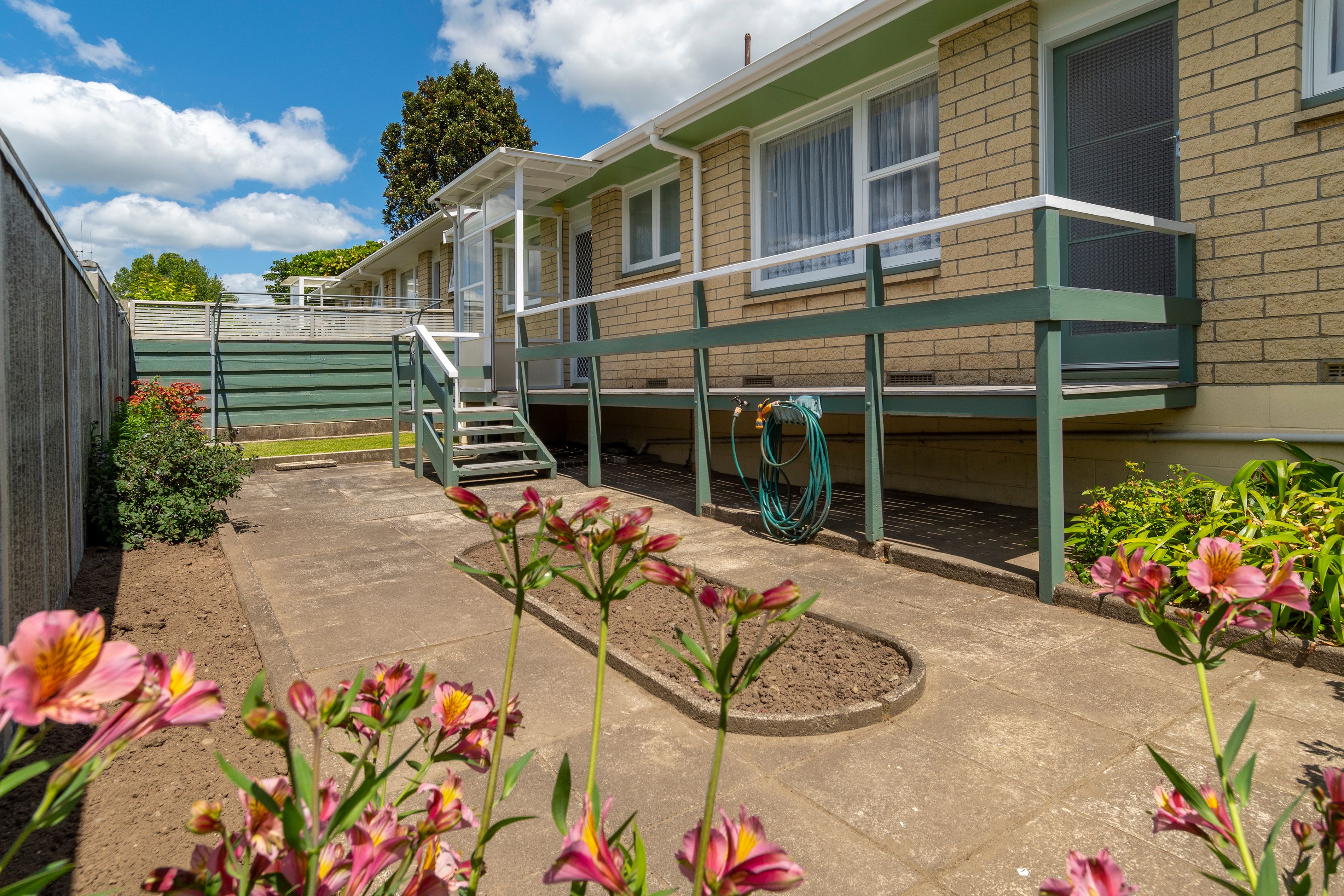 46 Seventeenth Avenue, Avenues, Tauranga City 3110 Sold Unit Ray White Tauranga