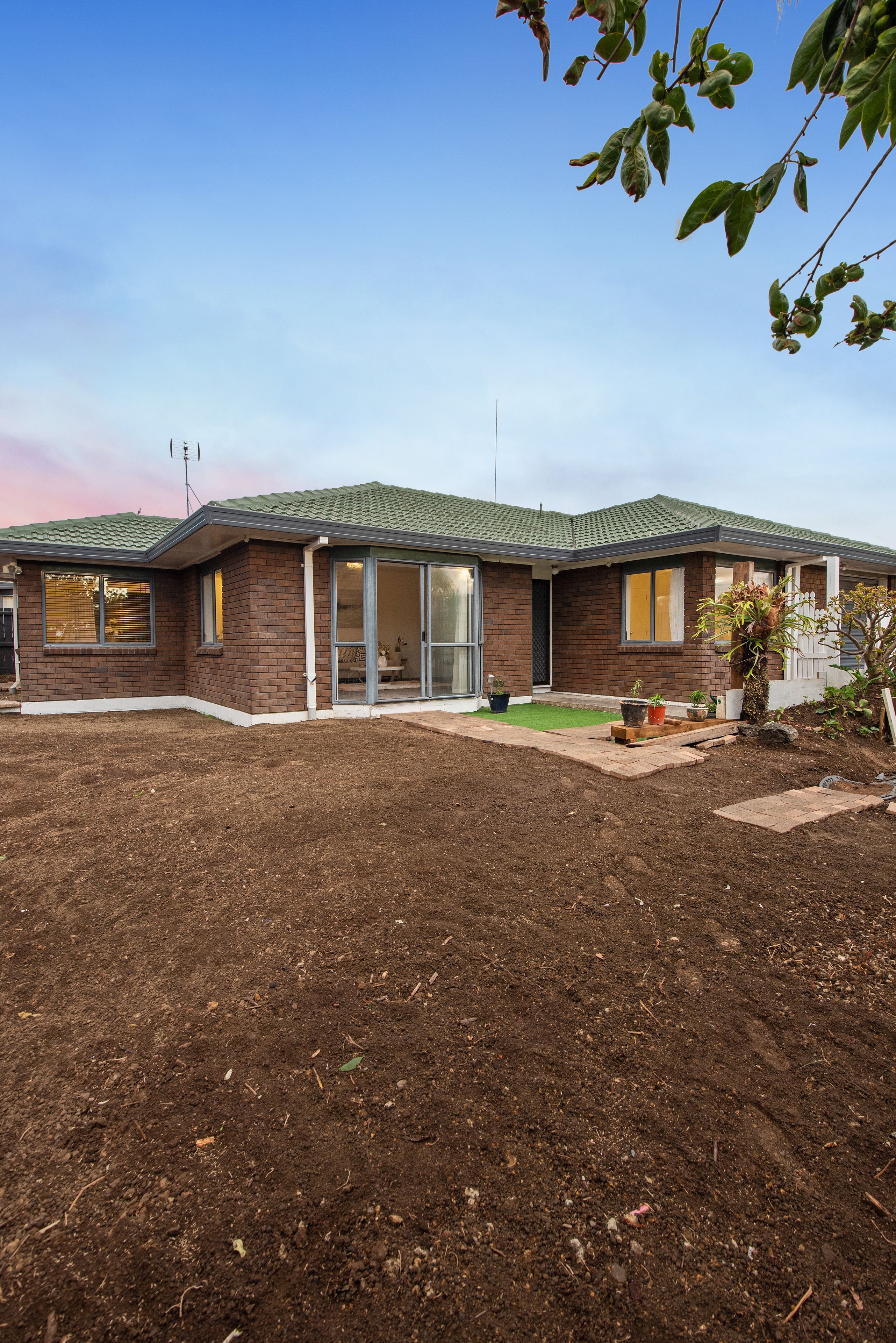 1/35 Kilimanjaro Drive, Northpark, Manukau City