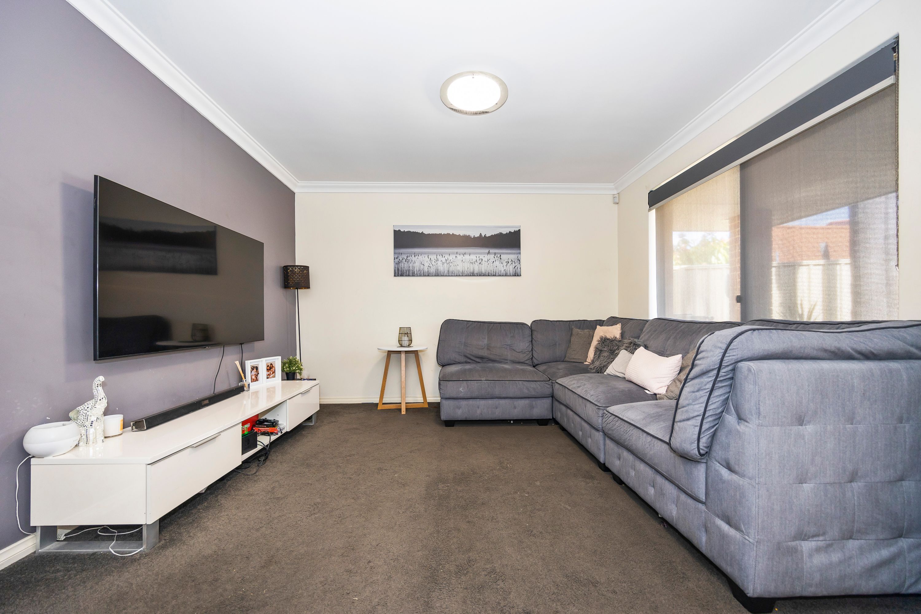 27B Colchester Gardens, Ballajura, WA 6066