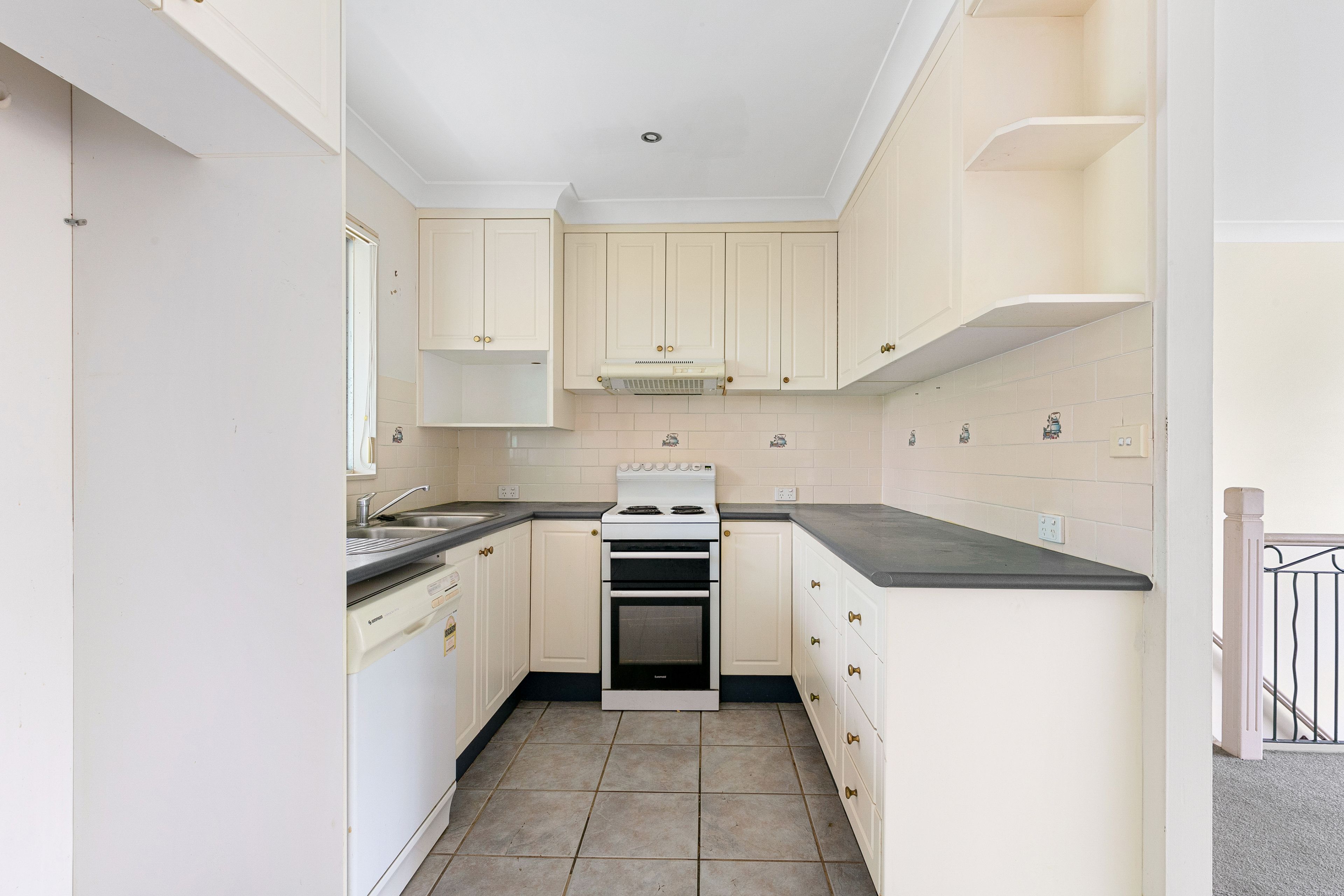 6 Hill Street, Gorokan, NSW 2263 Sold House Ray White Thompson Partners