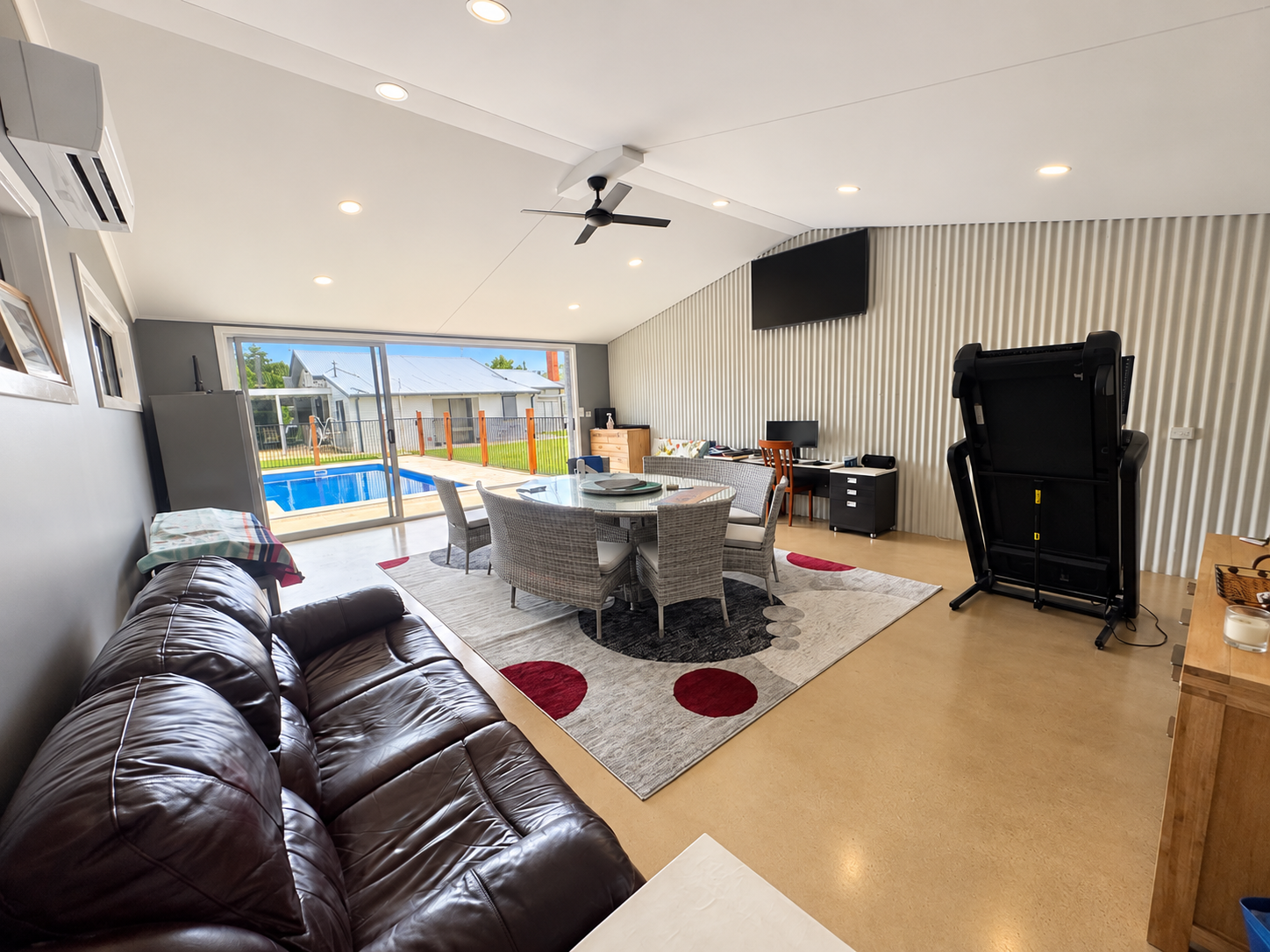 101 Crispe Street — photo 3 of 15