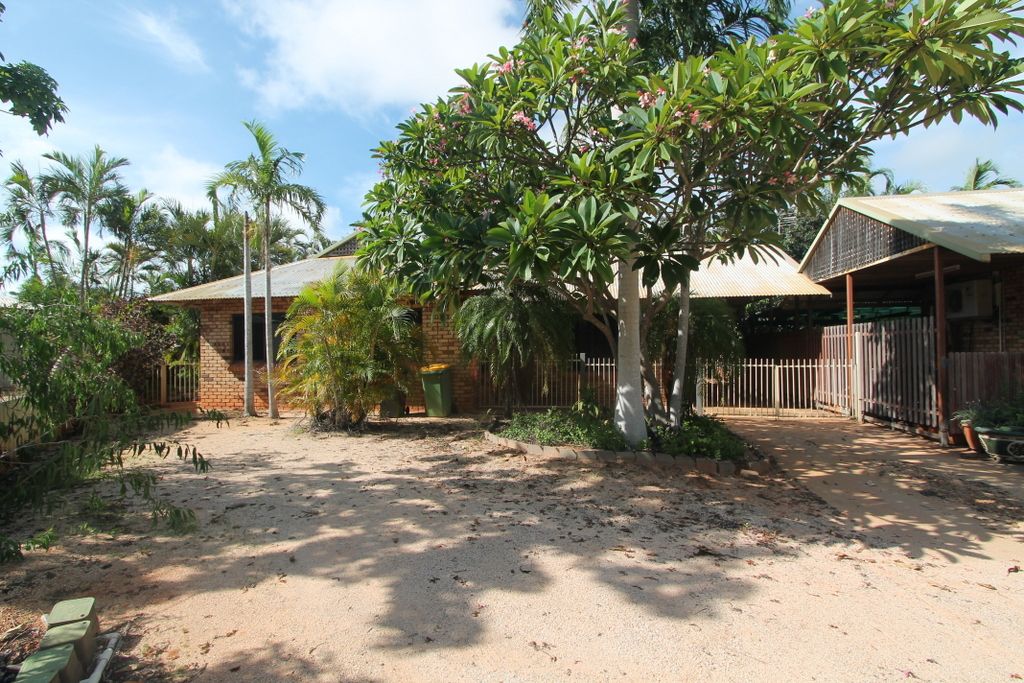 5B Sasakawa Close, Cable Beach, WA 6726