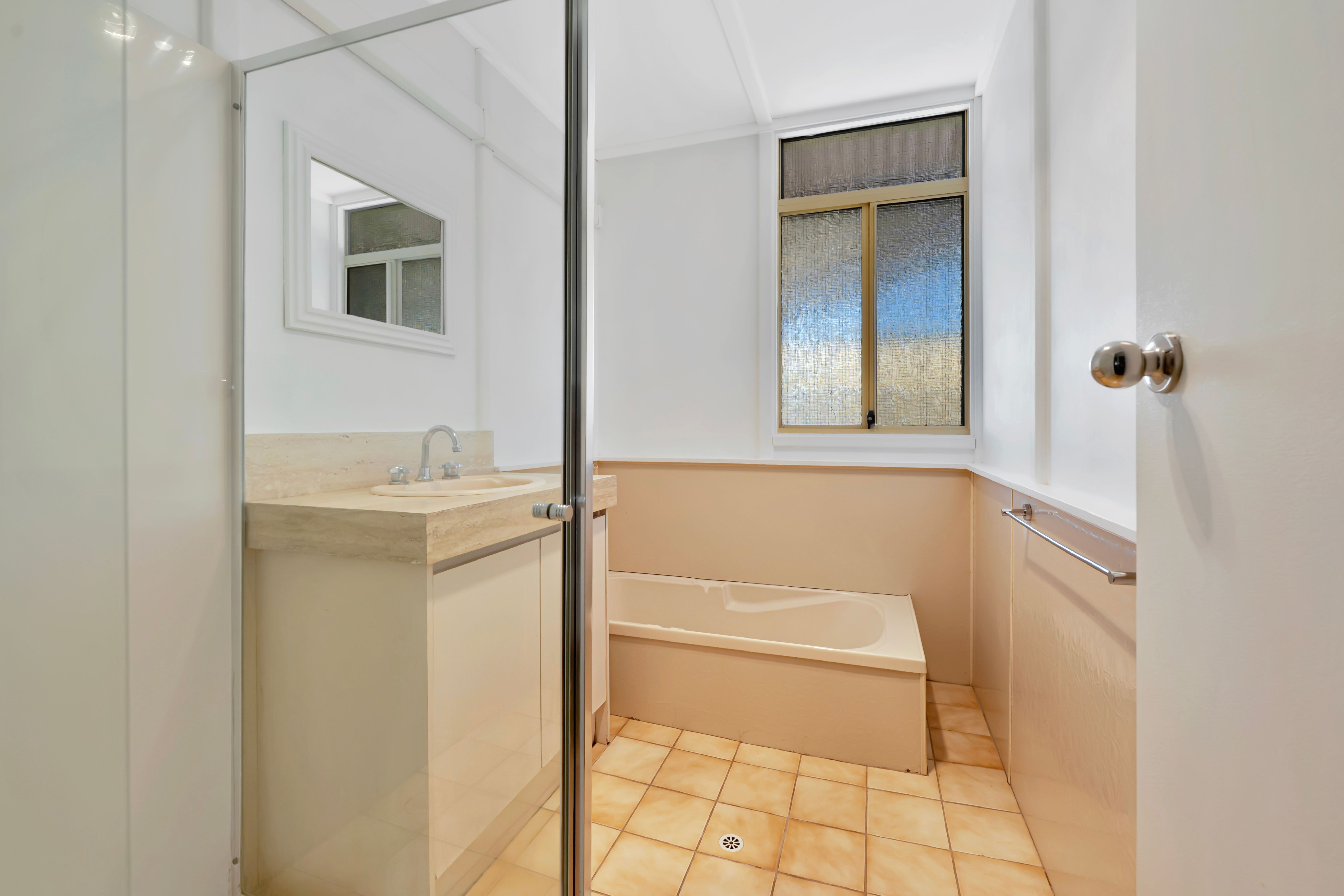 8 North Shore Drive — photo 19 of 25