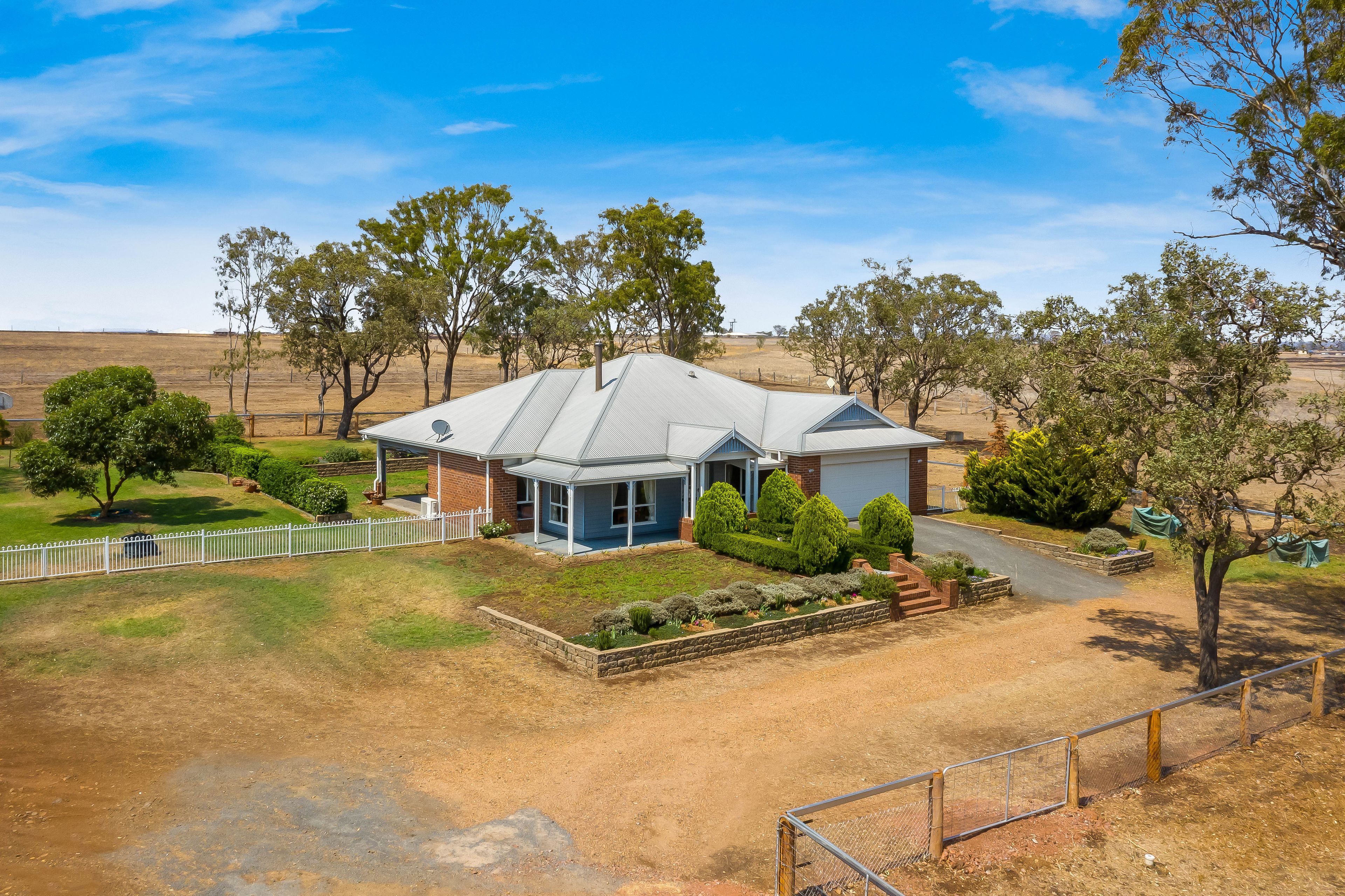 99 Shepperd Road, Vale View, QLD 4352