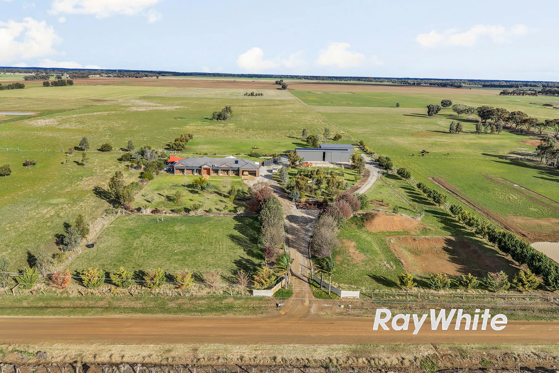 715 Echuca West School Road — photo 3 of 30