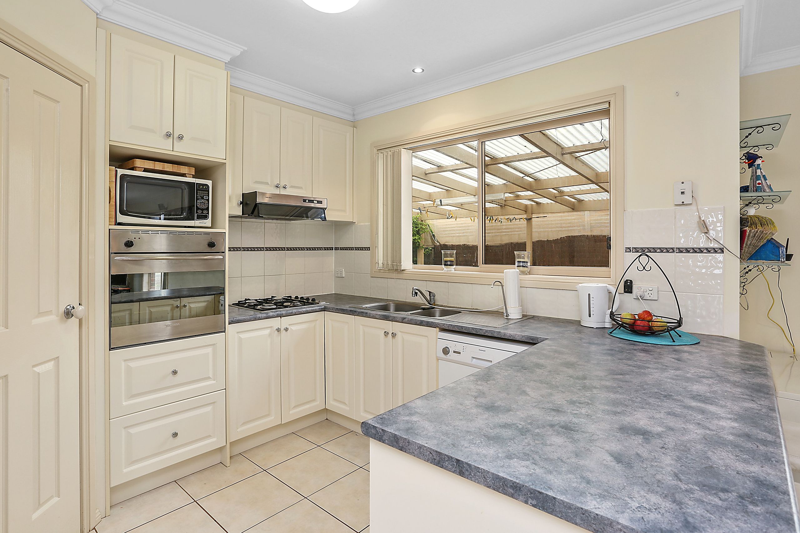 12 Kanowna Place, Lara, VIC 3212