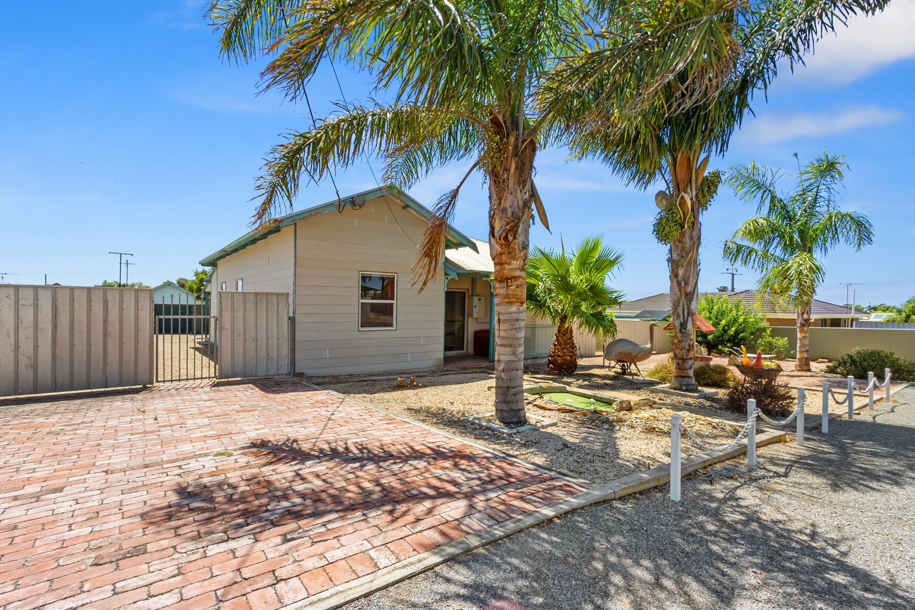 12 Clemintina Street, Price, SA 5570