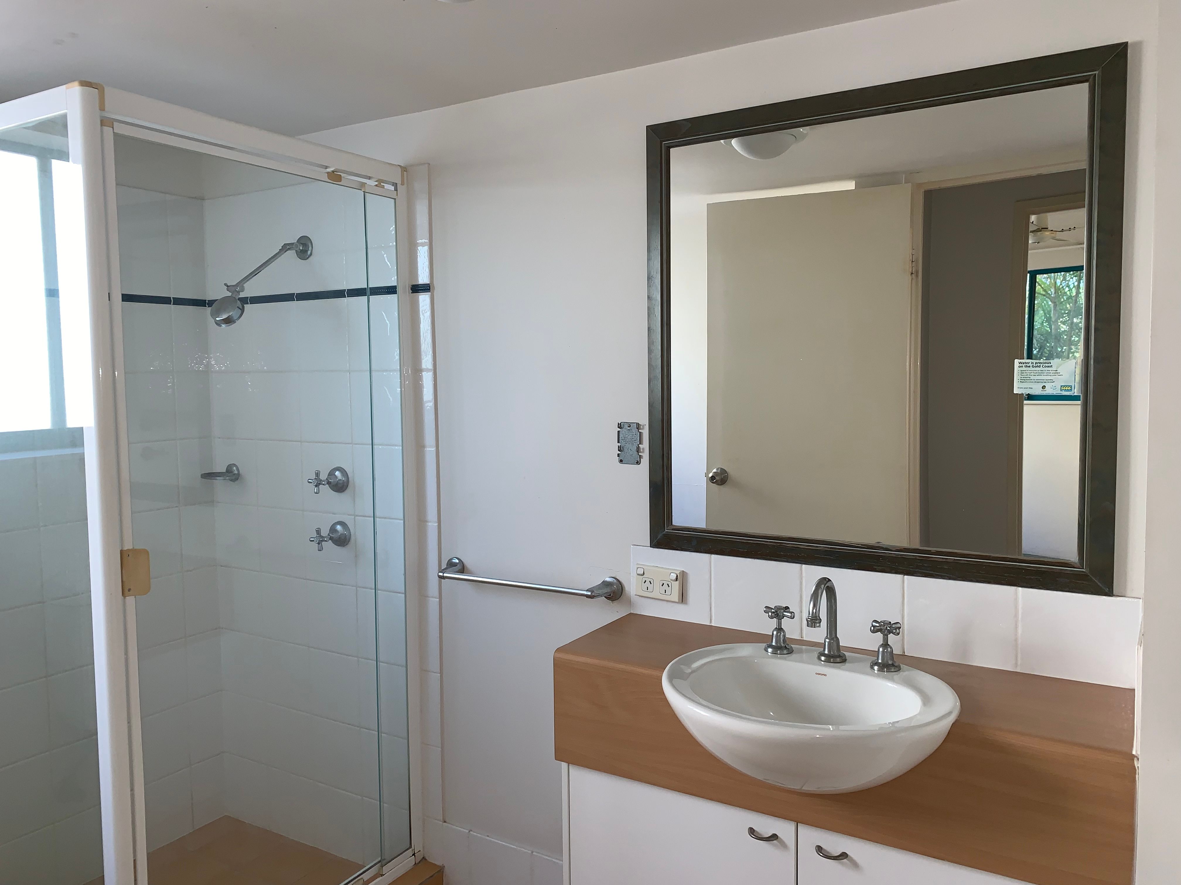 6/4-6 Queensland Avenue, Broadbeach, QLD 4218