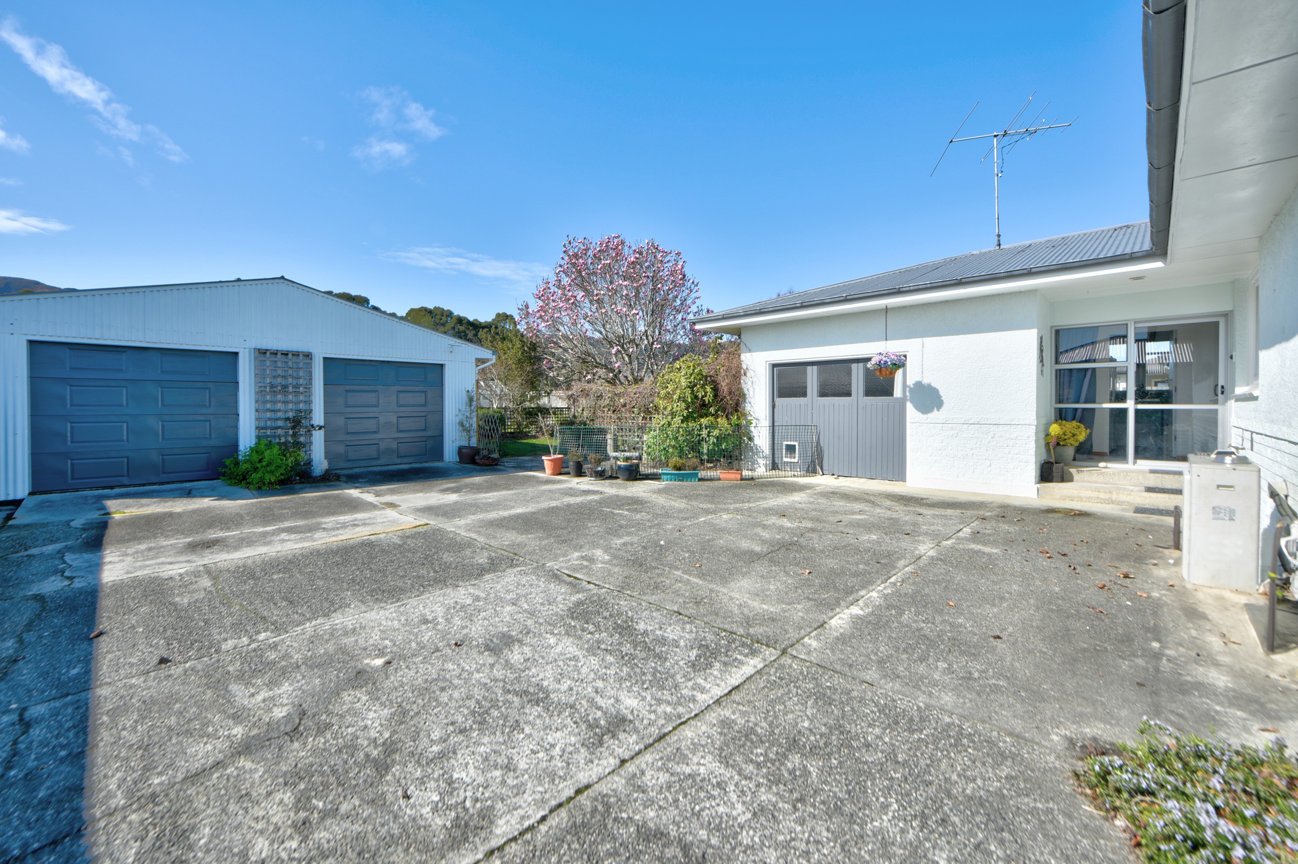 24 Durham Street, Tapanui, Clutha District