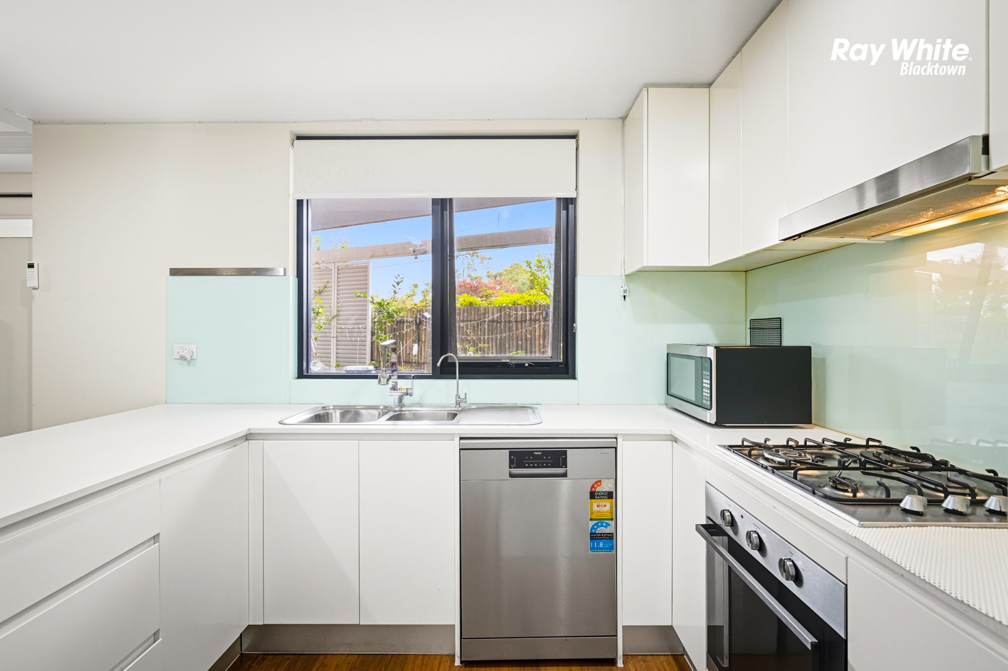 G08/43 Devitt Street — photo 9 of 23