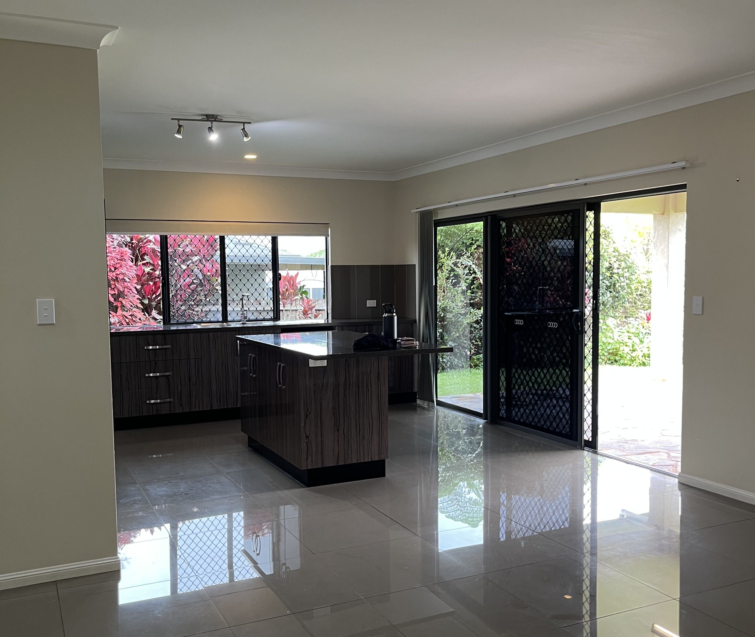 9 Rosenberg Street, Atherton, QLD 4883