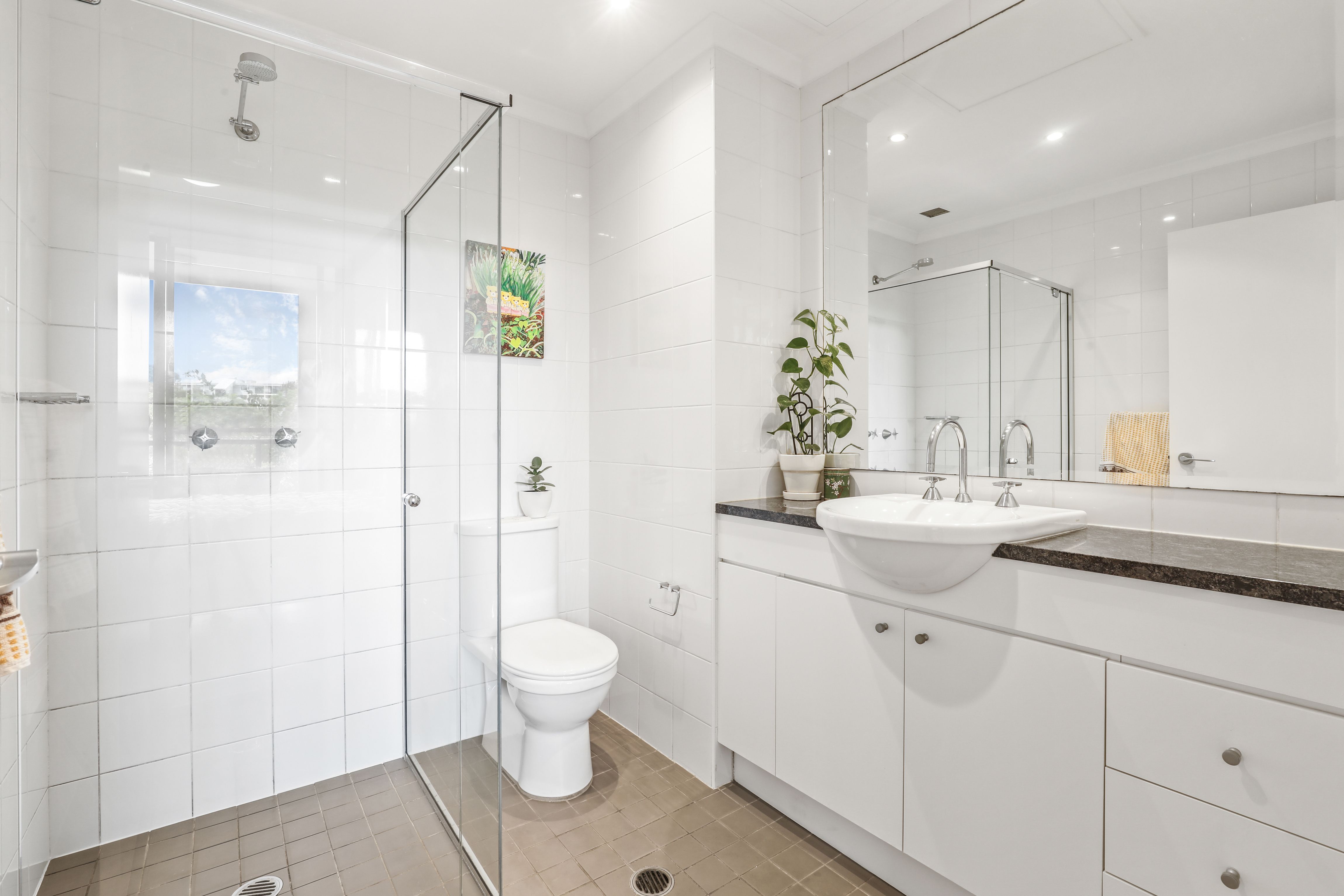 428/221 Sydney Park Road — photo 5 of 11