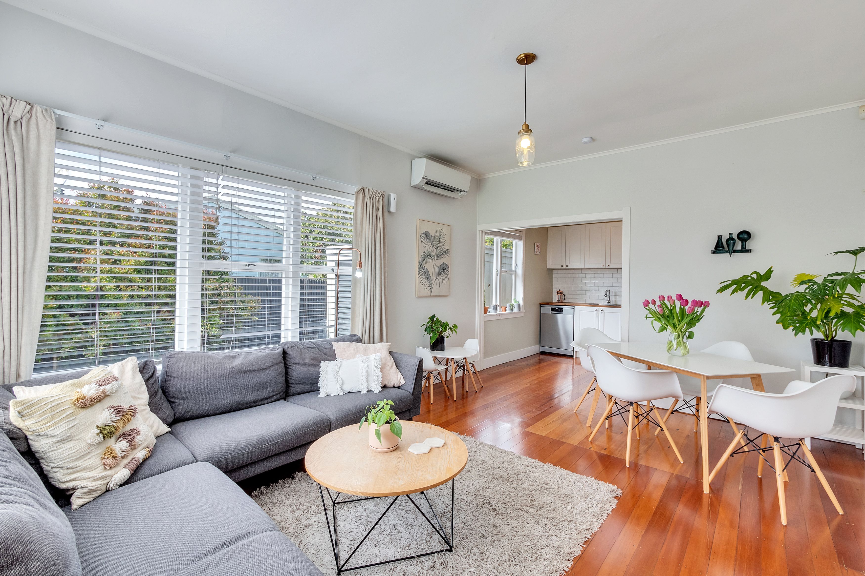 2/24 Miller Road, Mangere Bridge, Manukau City