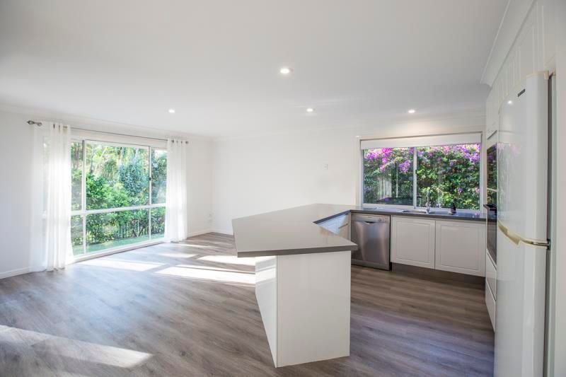 32 Ballybunion Drive, Parkwood, QLD 4214