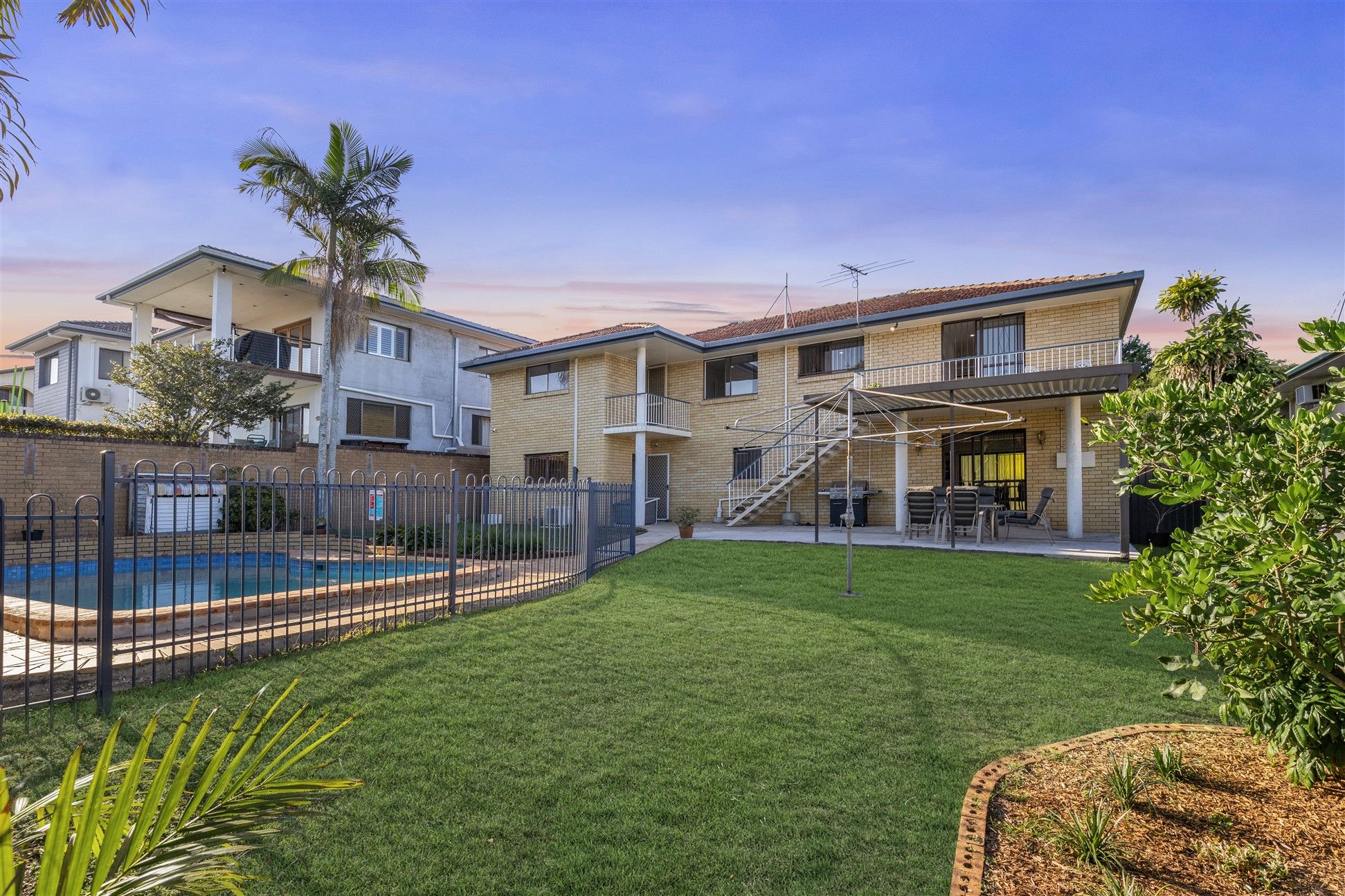 16 SAUTERNE Street, Carseldine, QLD 4034